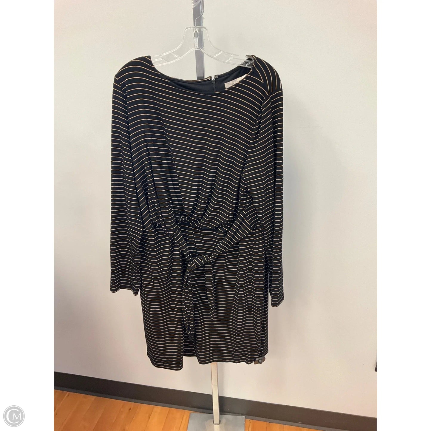 Dress Casual Short By Loft In Striped Pattern, Size: Xl