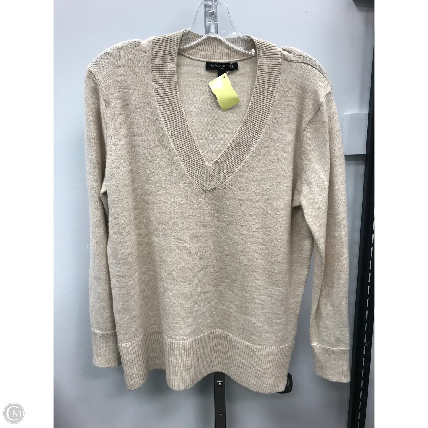 Sweater By Banana Republic In Tan, Size: Xs