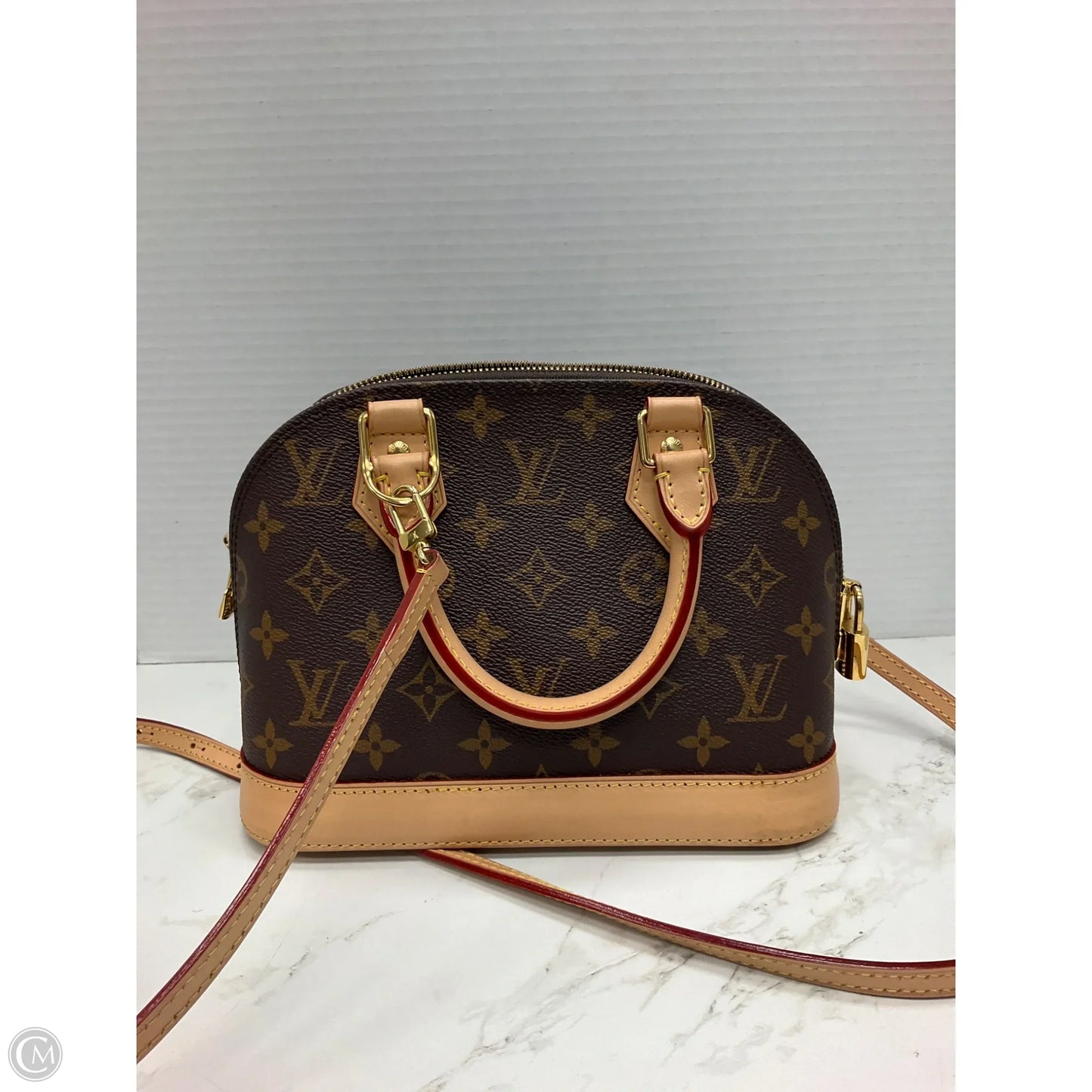 Handbag Luxury Designer By Louis Vuitton, Size: Small