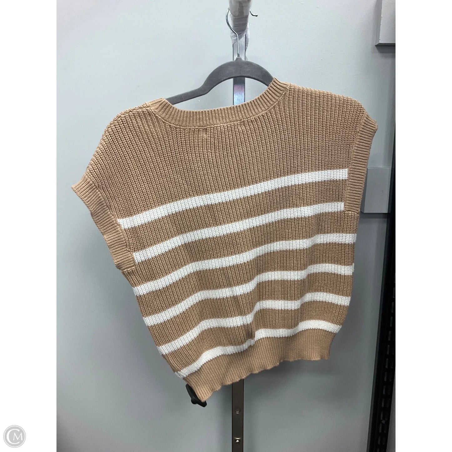 Vest Sweater By Moon And Madison In Tan, Size: Xs