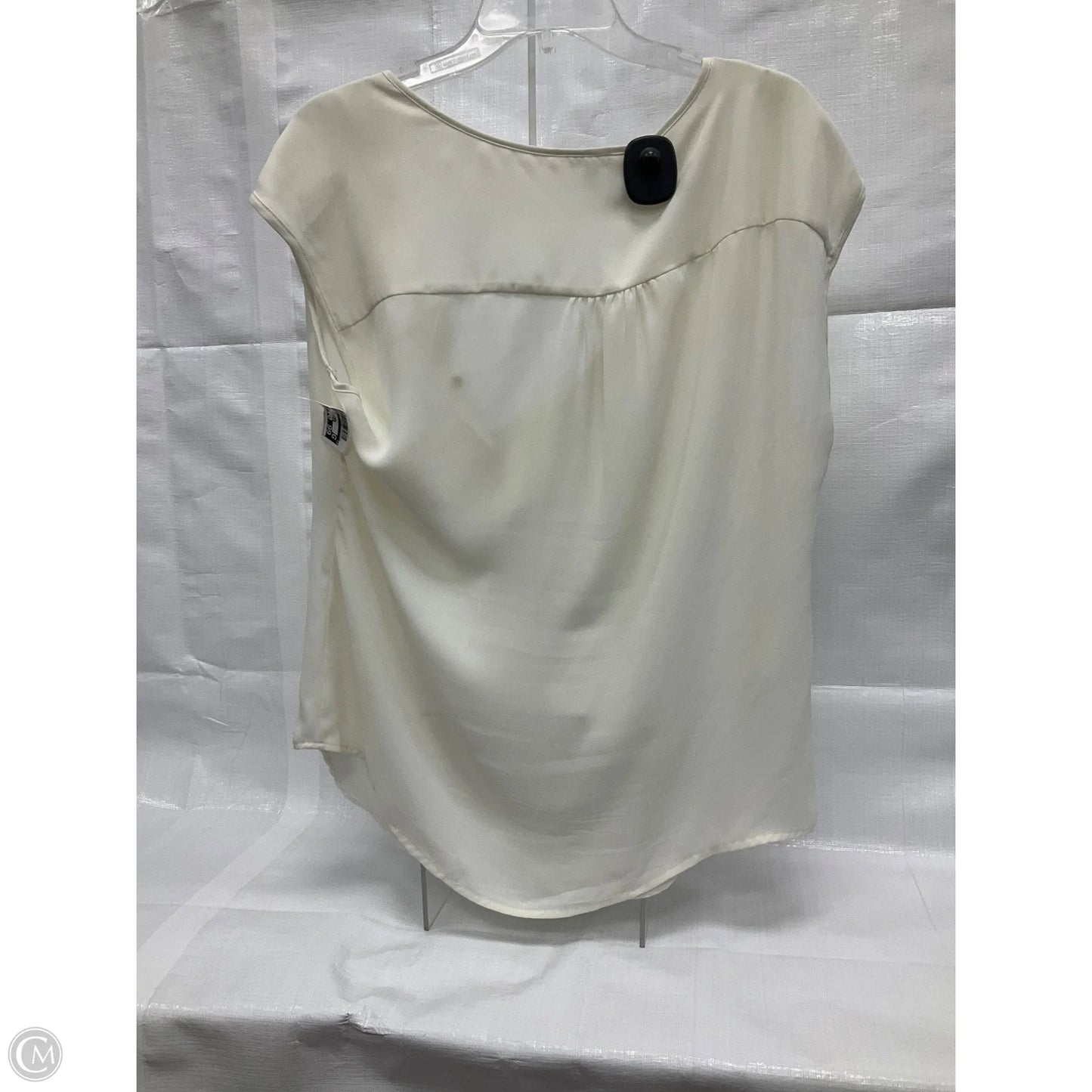 Top Sleeveless By Daniel Rainn In Ivory, Size: L