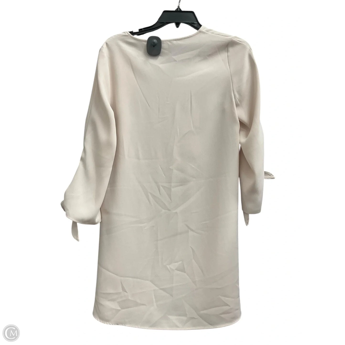 Dress Casual Short By Express In Cream, Size: Xs