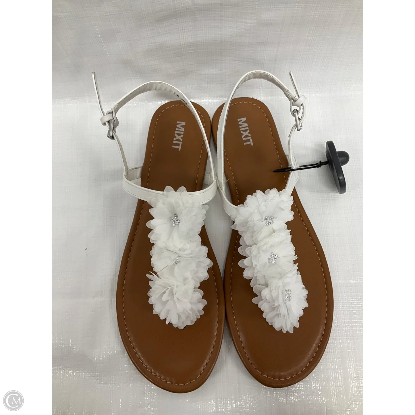 Sandals Flats By Mix It In White, Size: 11
