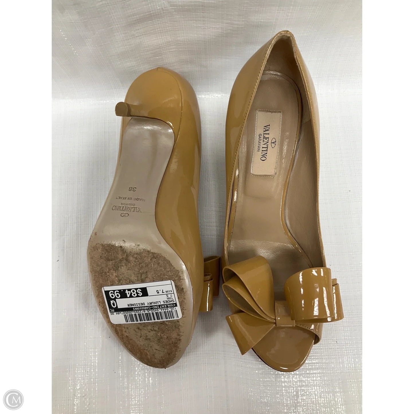 Shoes Luxury Designer By Valentino-garavani In Tan, Size: 7.5