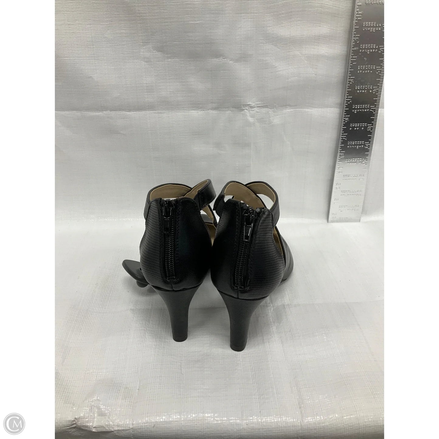 Shoes Heels Stiletto By Life Stride In Black & Tan, Size: 9