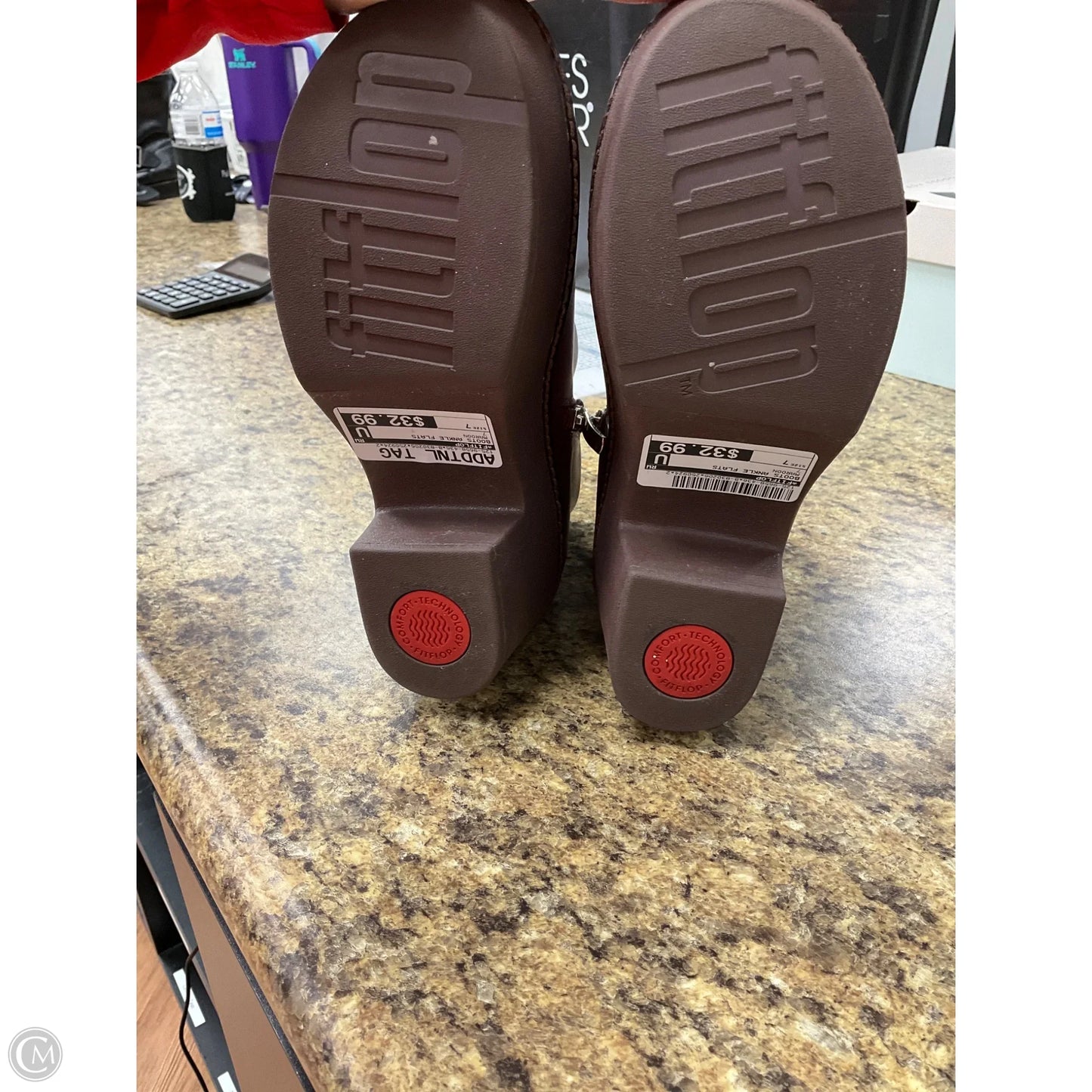 Boots Ankle Flats By Fitflop In Maroon, Size: 7