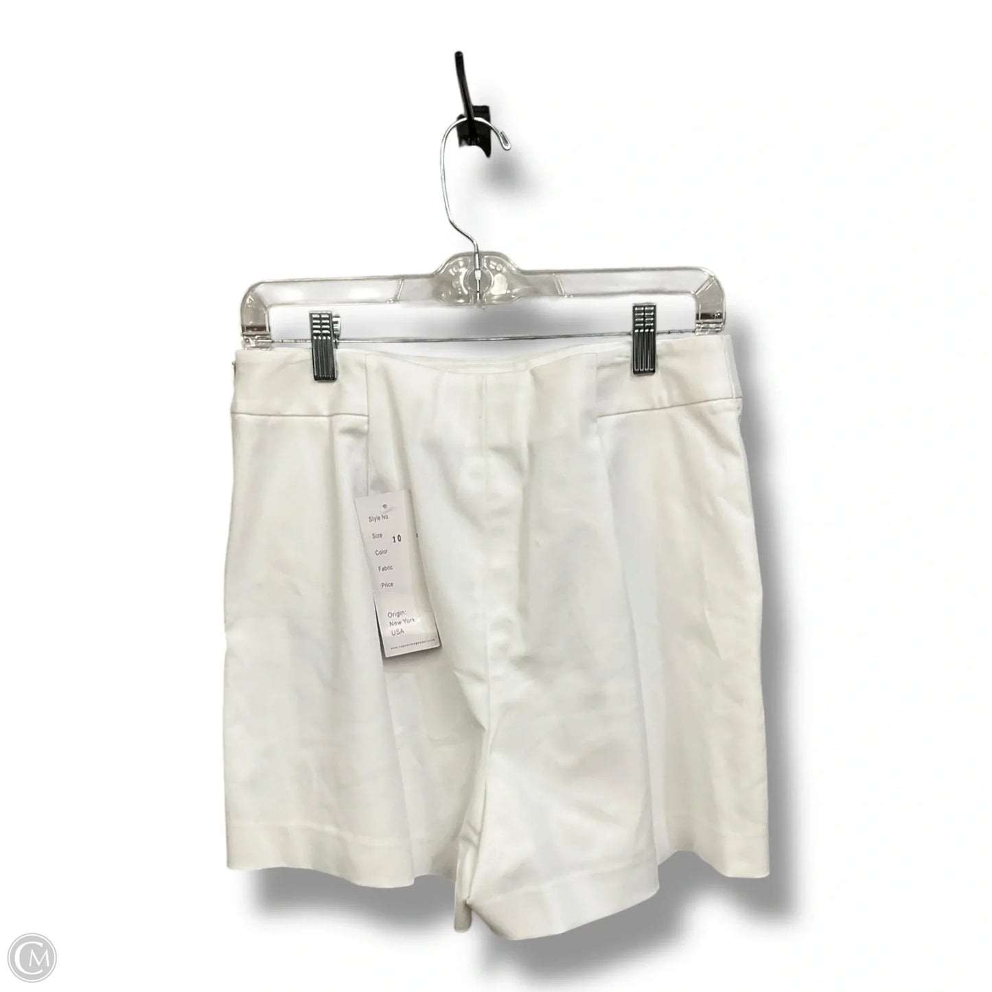 Shorts By Clothes Mentor In White, Size: M