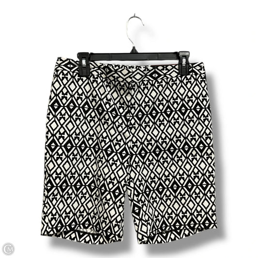Shorts By Mario Serrani In Geometric Pattern, Size: 8