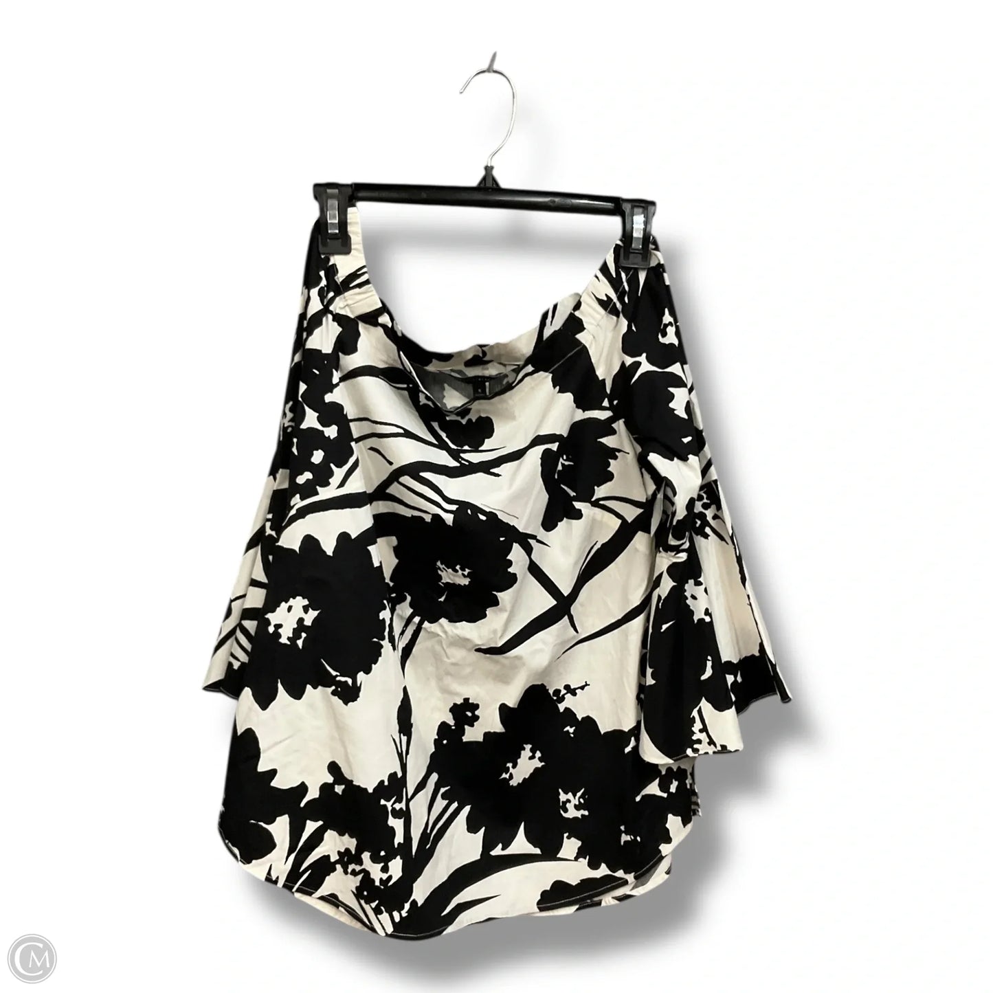 Top 3/4 Sleeve By White House Black Market In Black & White, Size: S