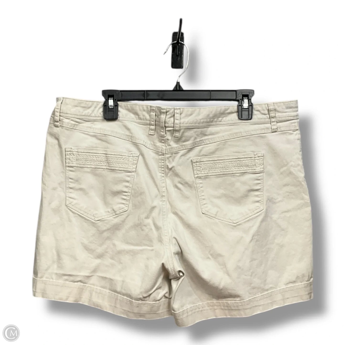 Shorts By Gloria Vanderbilt In Cream, Size: 16