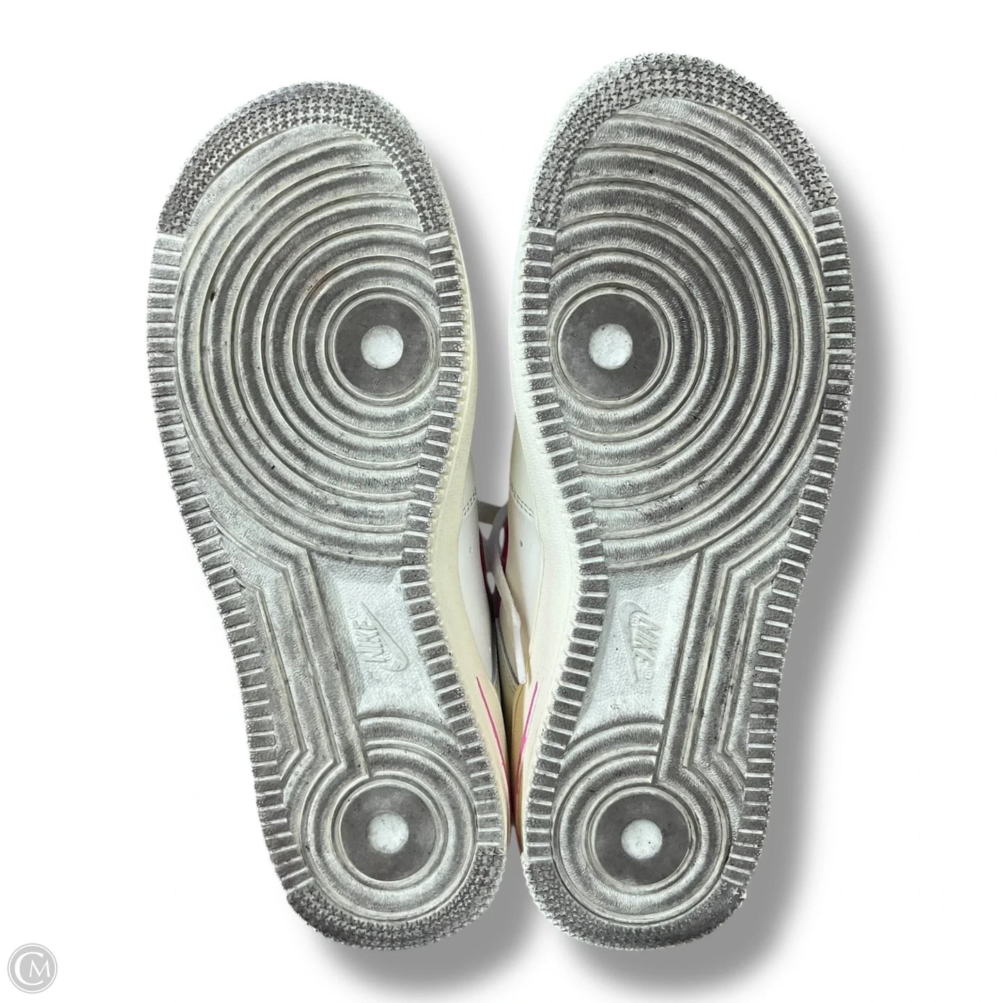 Shoes Sneakers By Nike In Cream & Pink, Size: 6