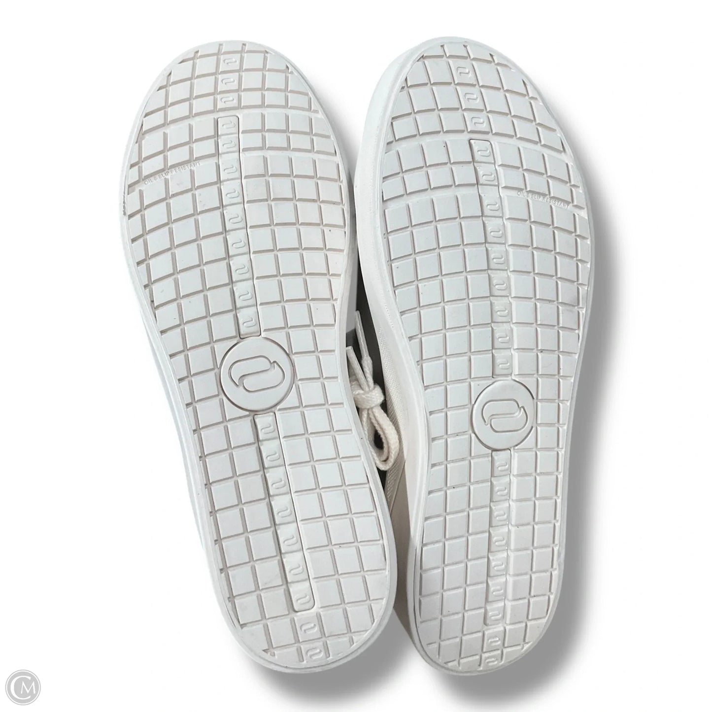 Shoes Sneakers By Infinity In Silver, Size: 8