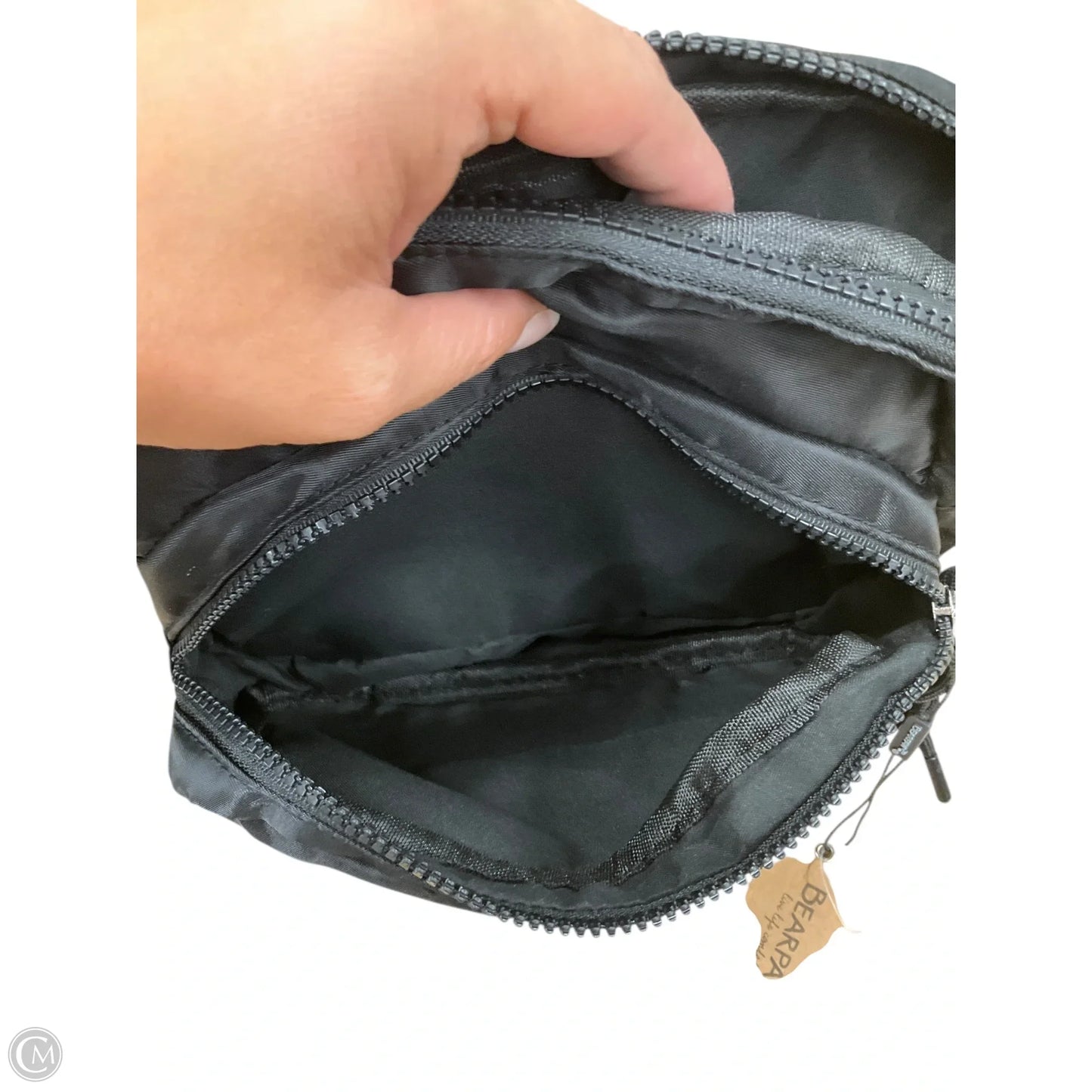 Crossbody By Bearpaw, Size: Medium