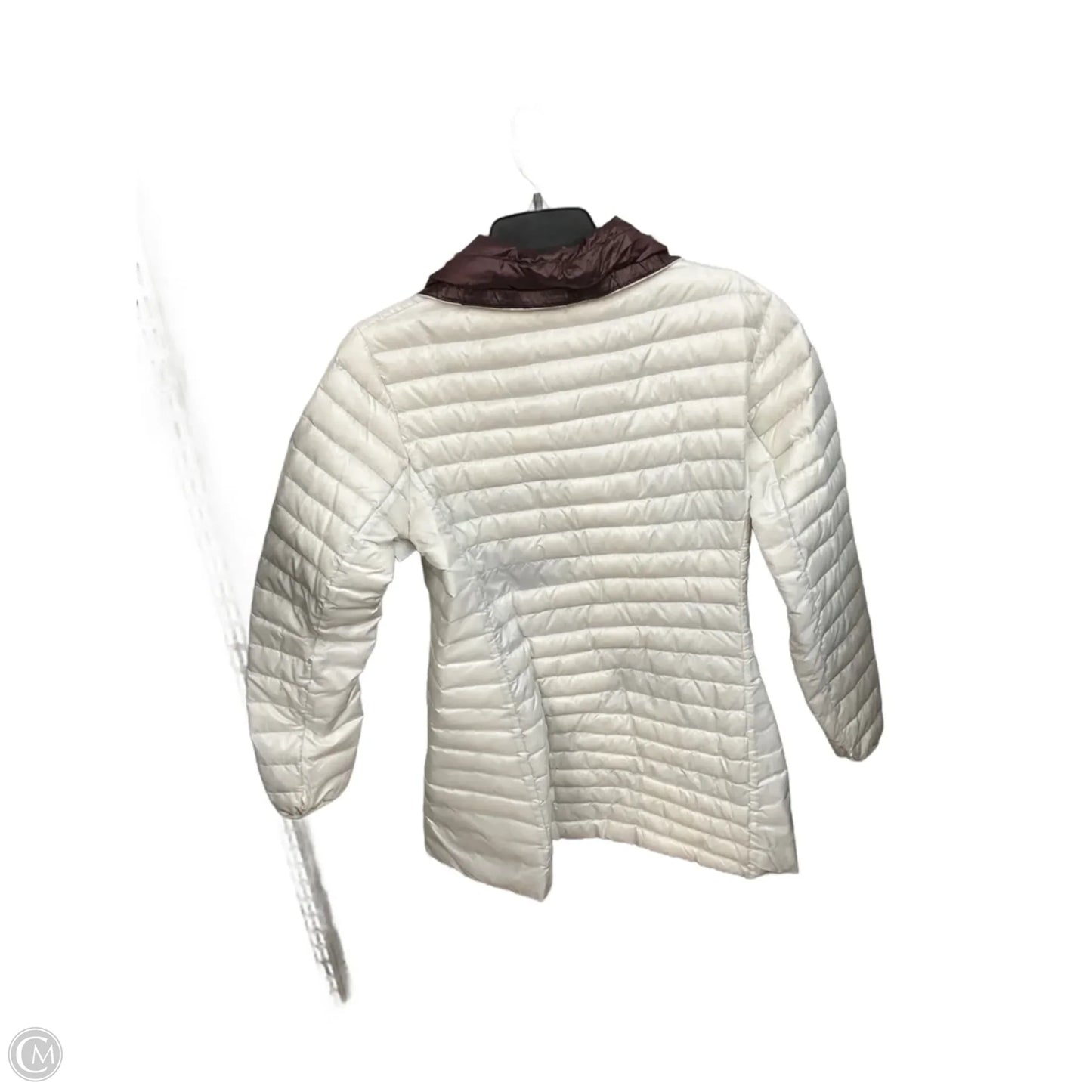 Coat Puffer & Quilted By Helly Hansen In White, Size: M