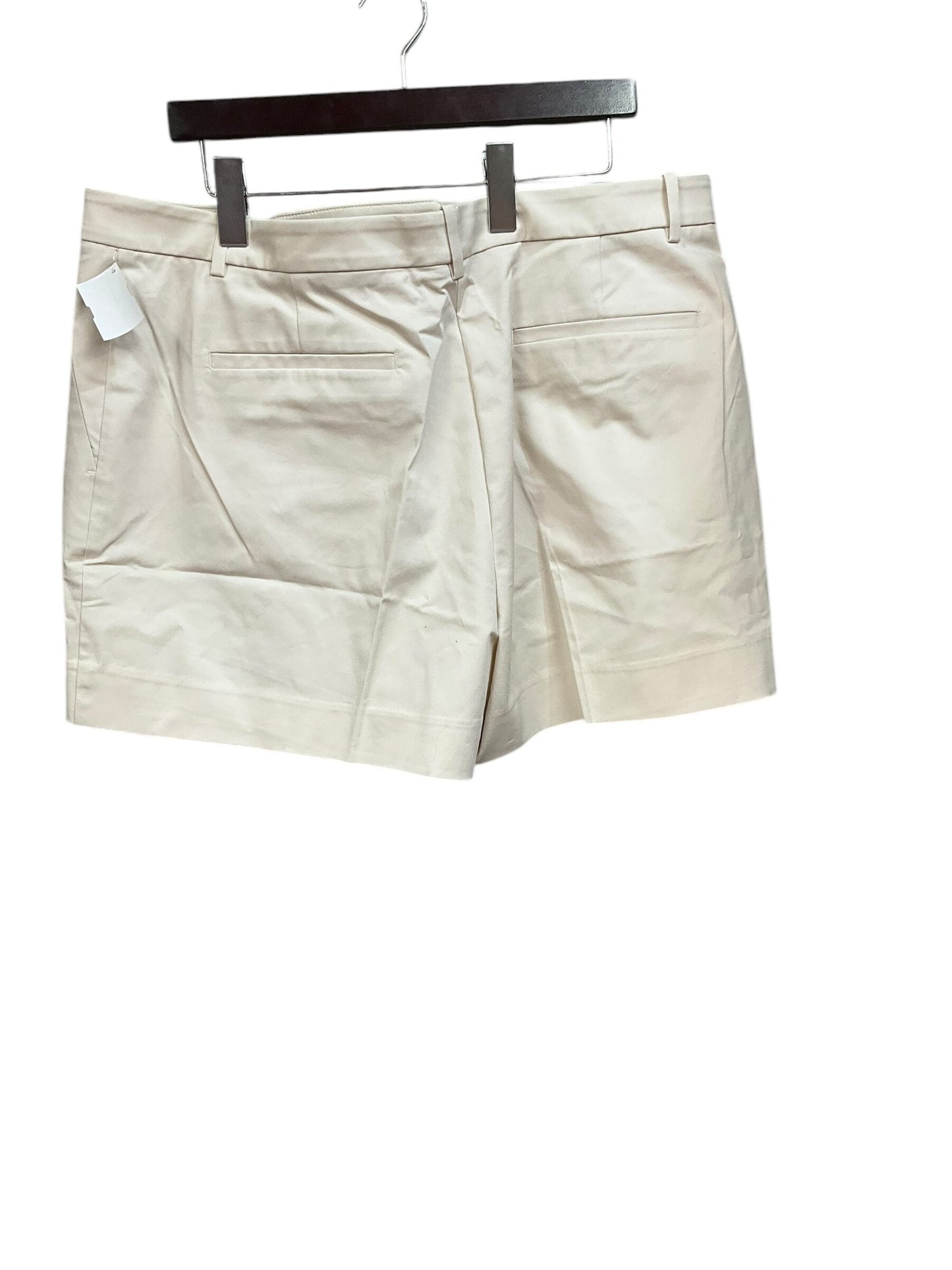 Shorts By Banana Republic Size: 16