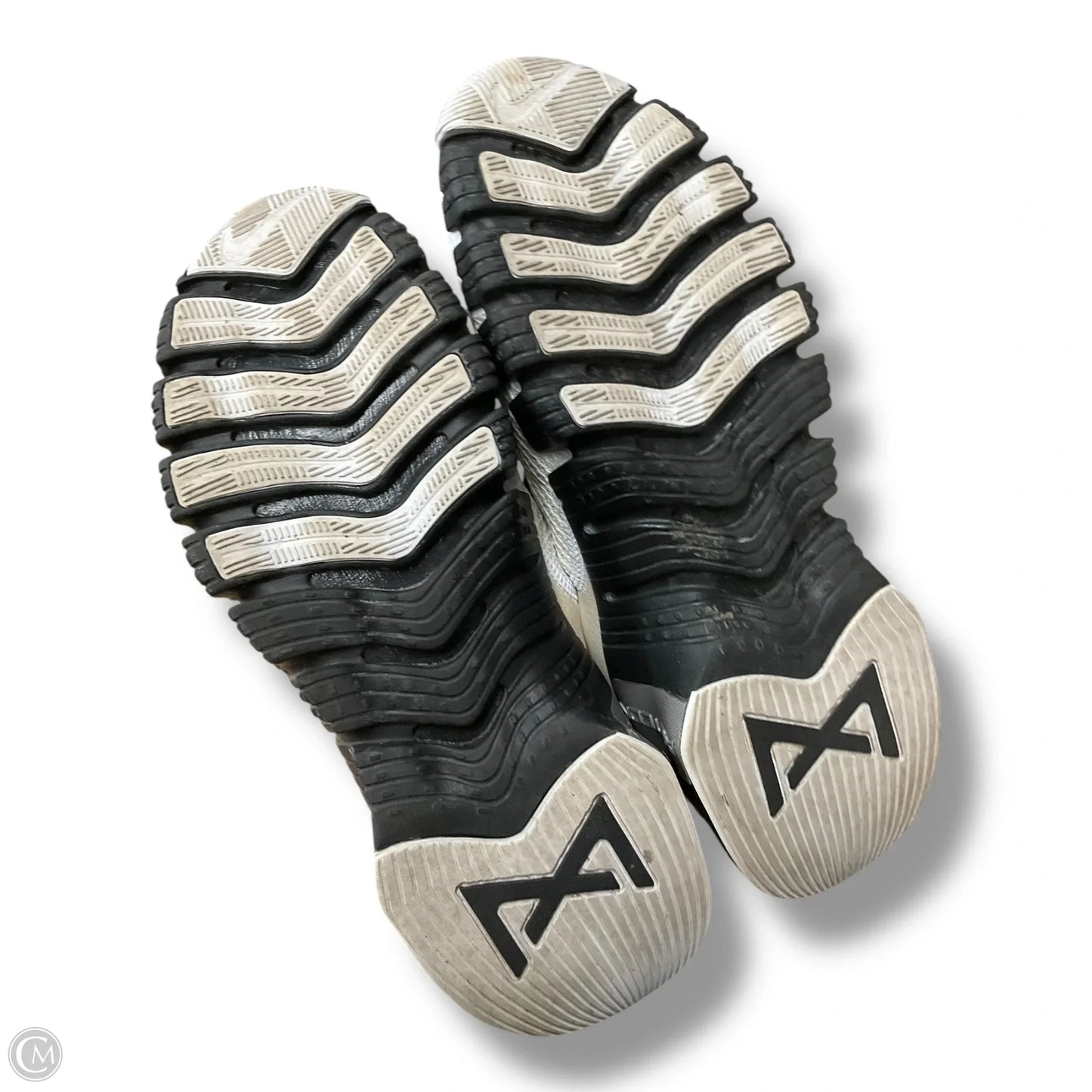 Shoes Athletic By Nike In Black & Cream, Size: 10