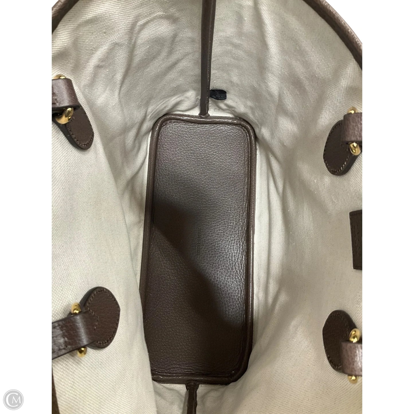 Handbag Luxury Designer By Gucci, Size: Medium