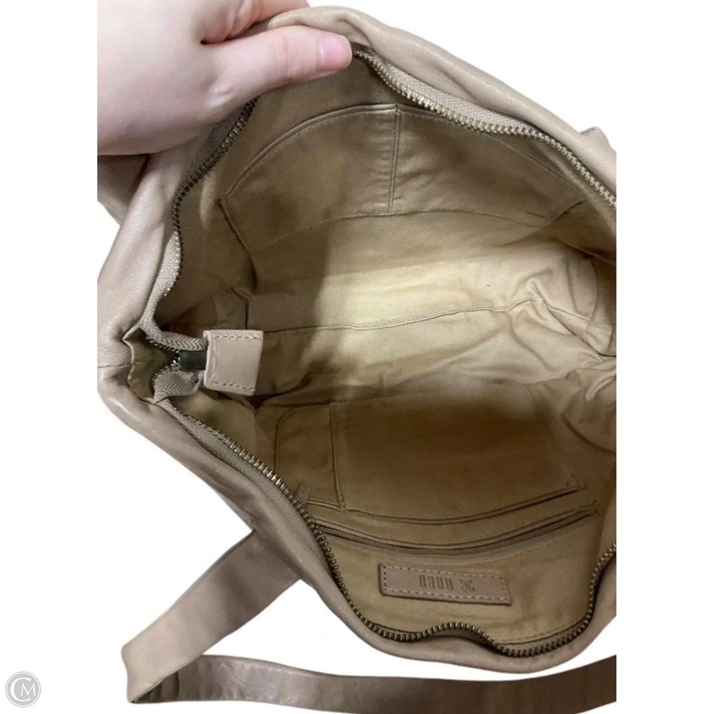 Handbag By Hobo Intl, Size: Medium