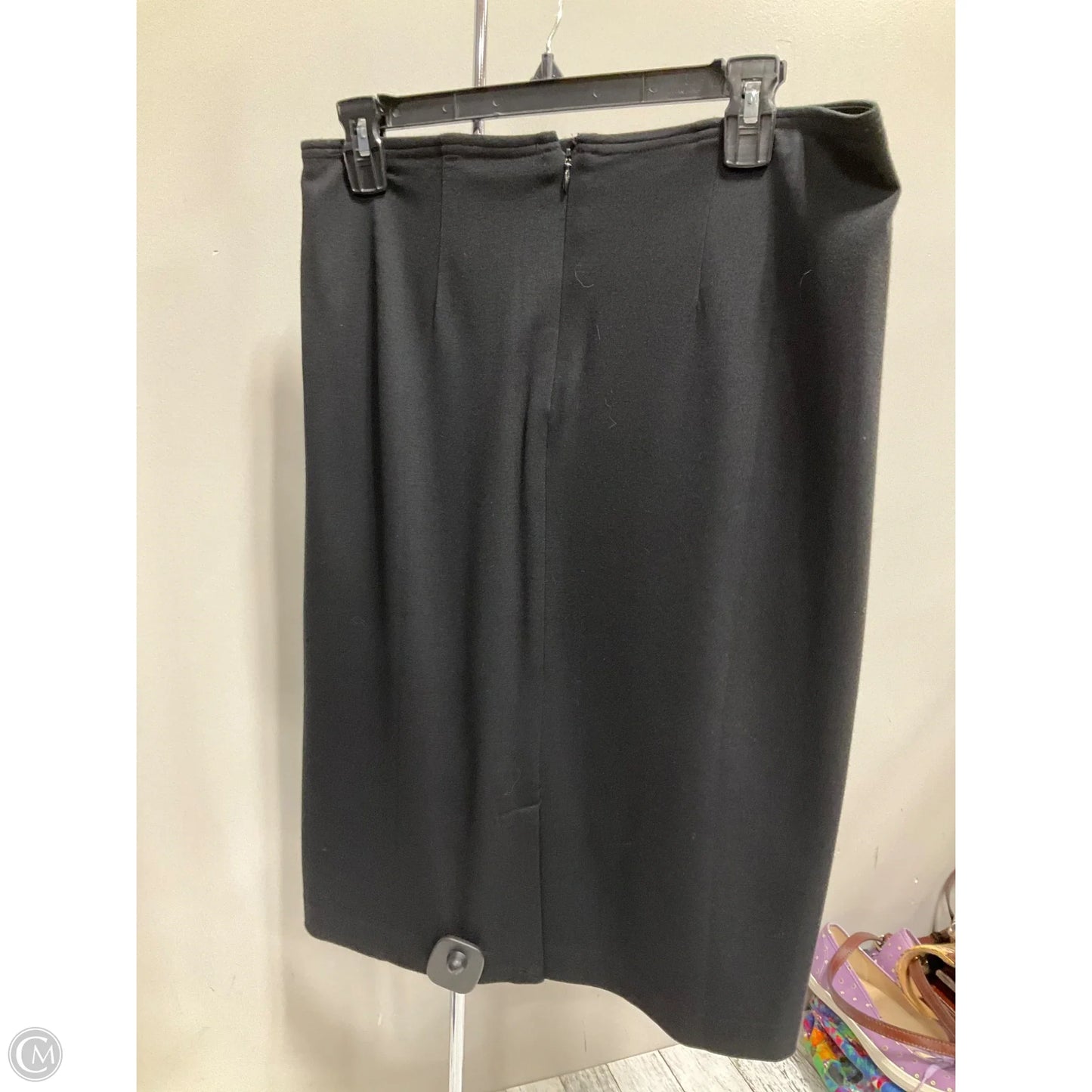 Skirt Midi By Chicos In Black, Size: 6