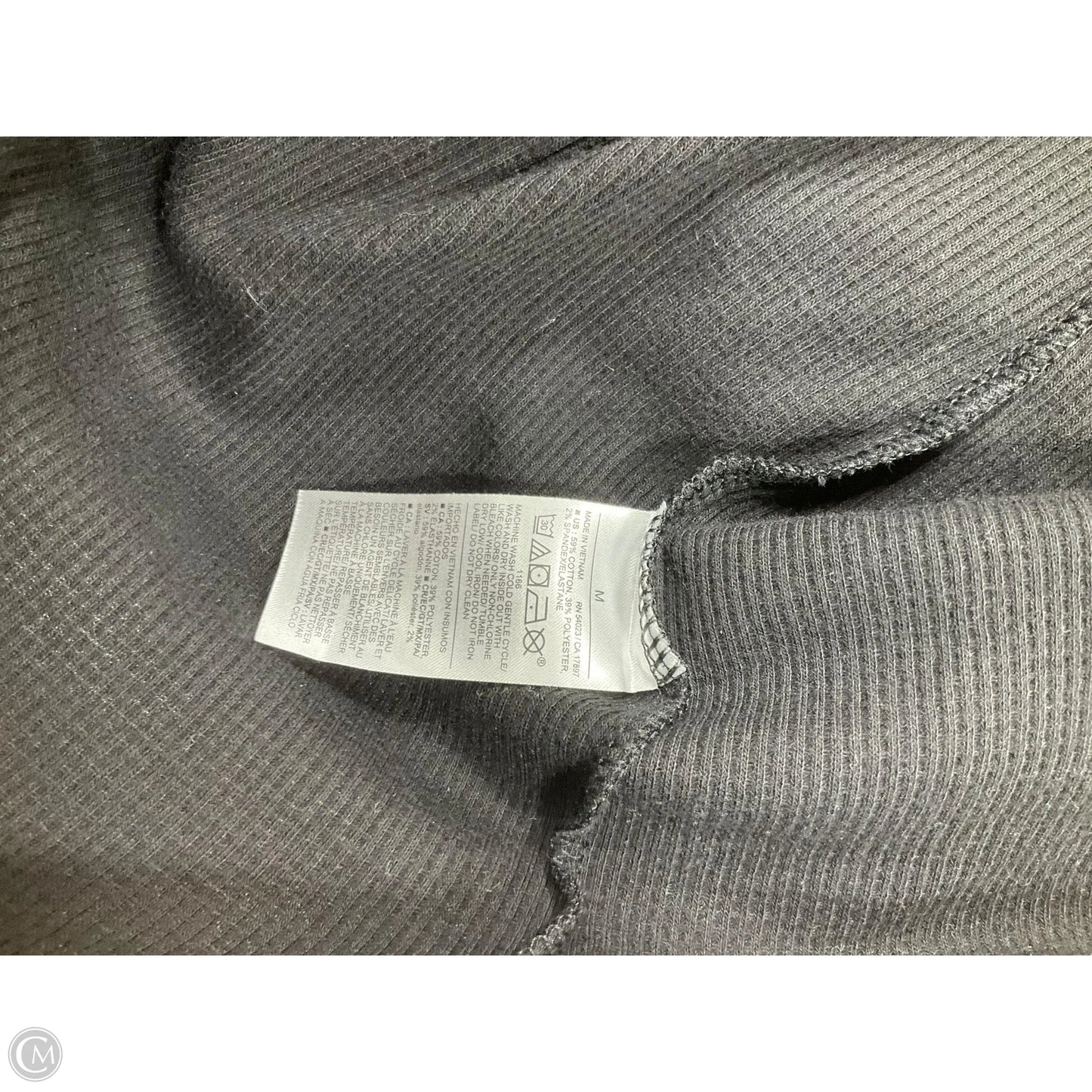 Top Long Sleeve By Old Navy In Black, Size: M