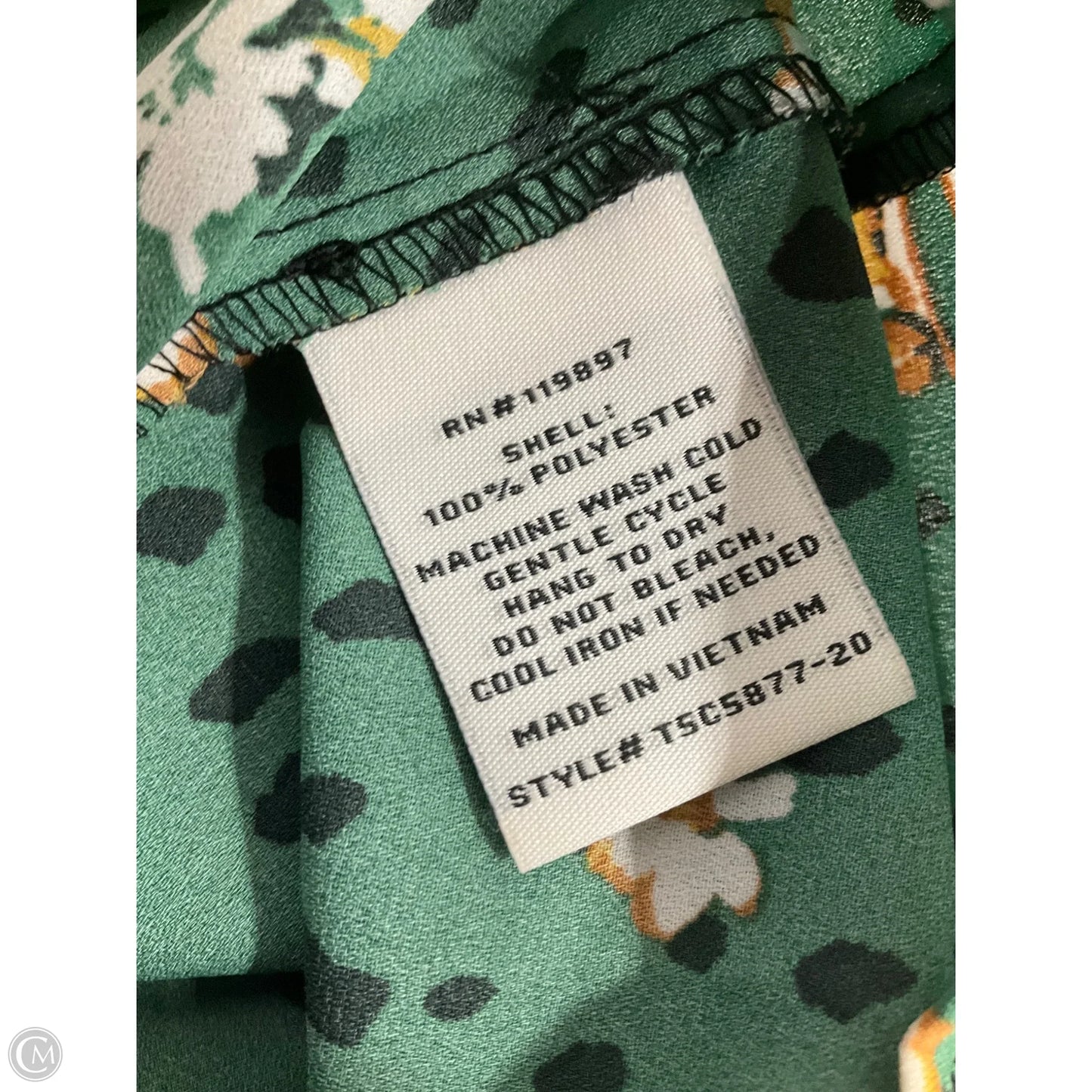 Top Long Sleeve By Clothes Mentor In Green, Size: S