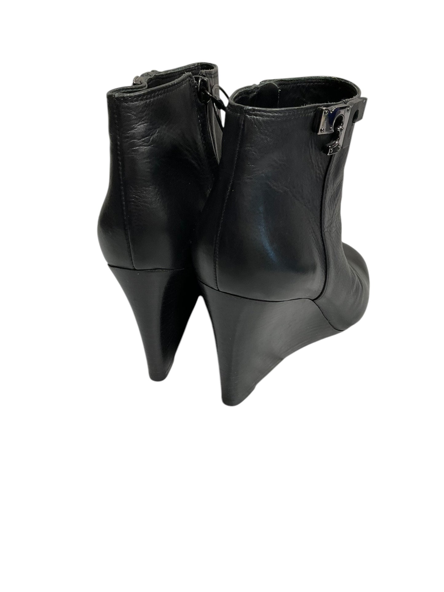 Boots Designer By Tory Burch In Black, Size: 7