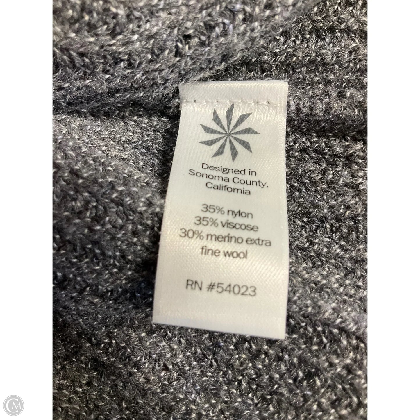 Top Long Sleeve By Athleta In Grey, Size: S