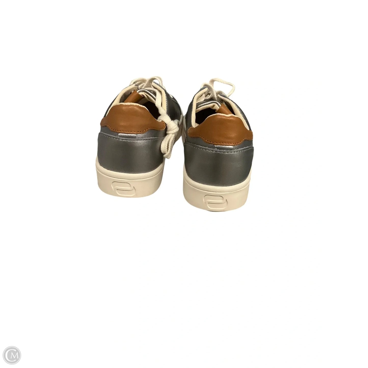 Shoes Flats By Infinity In Silver, Size: 8
