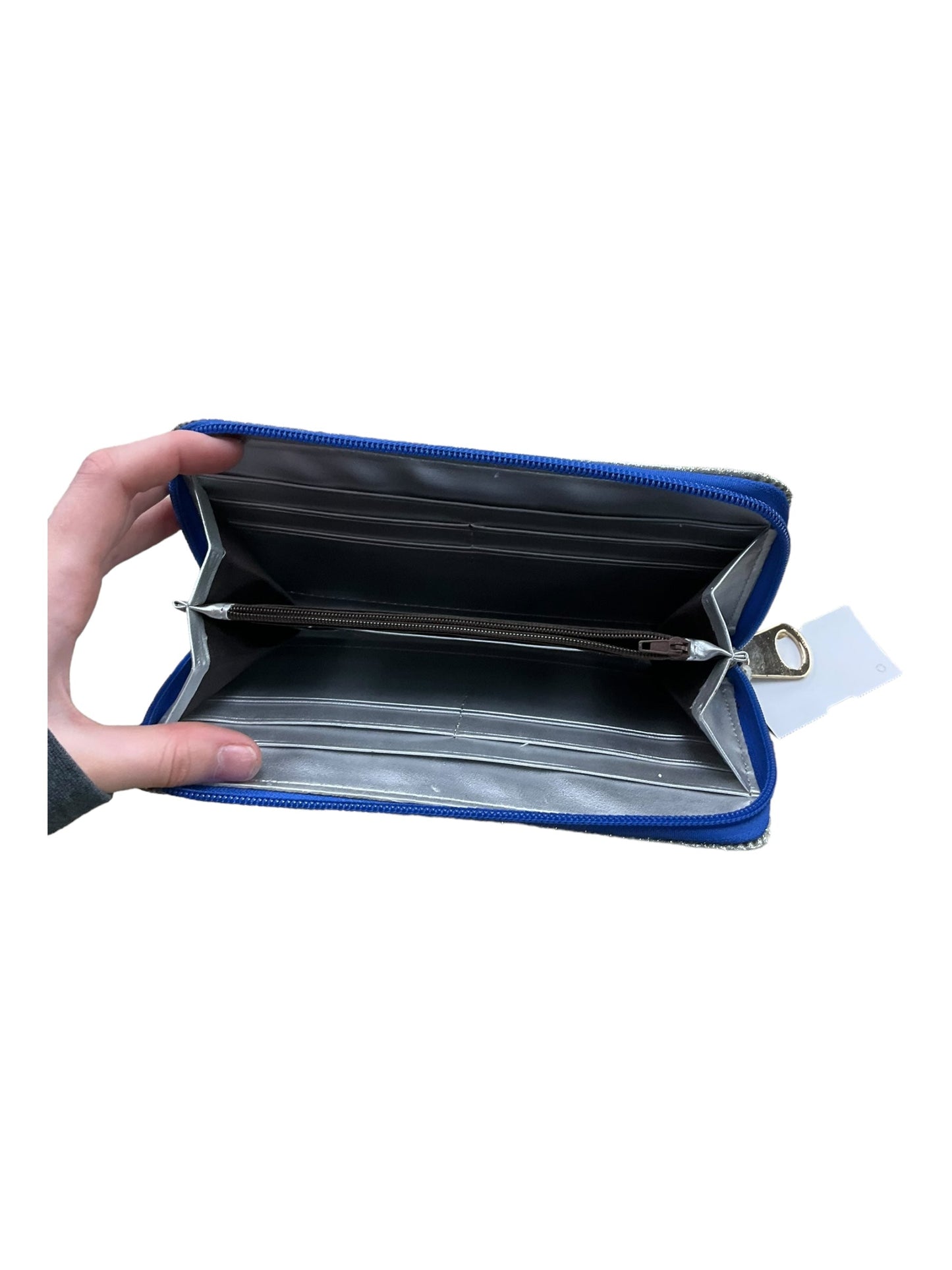 Wallet By Clothes Mentor Size: Large