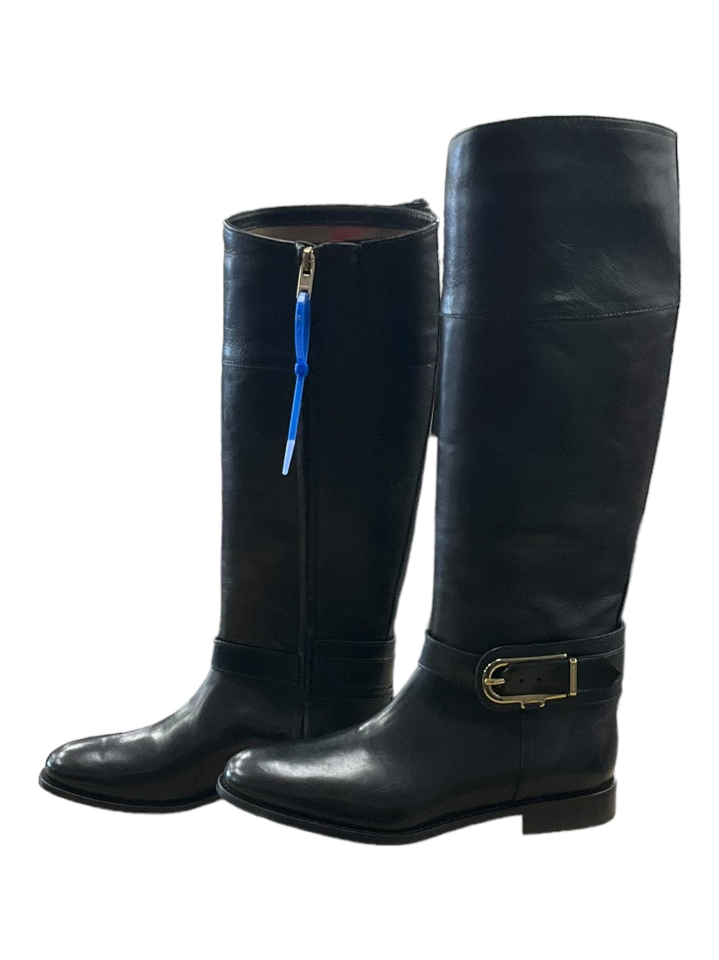 Boots Knee Flats By Burberry Size: 6.5