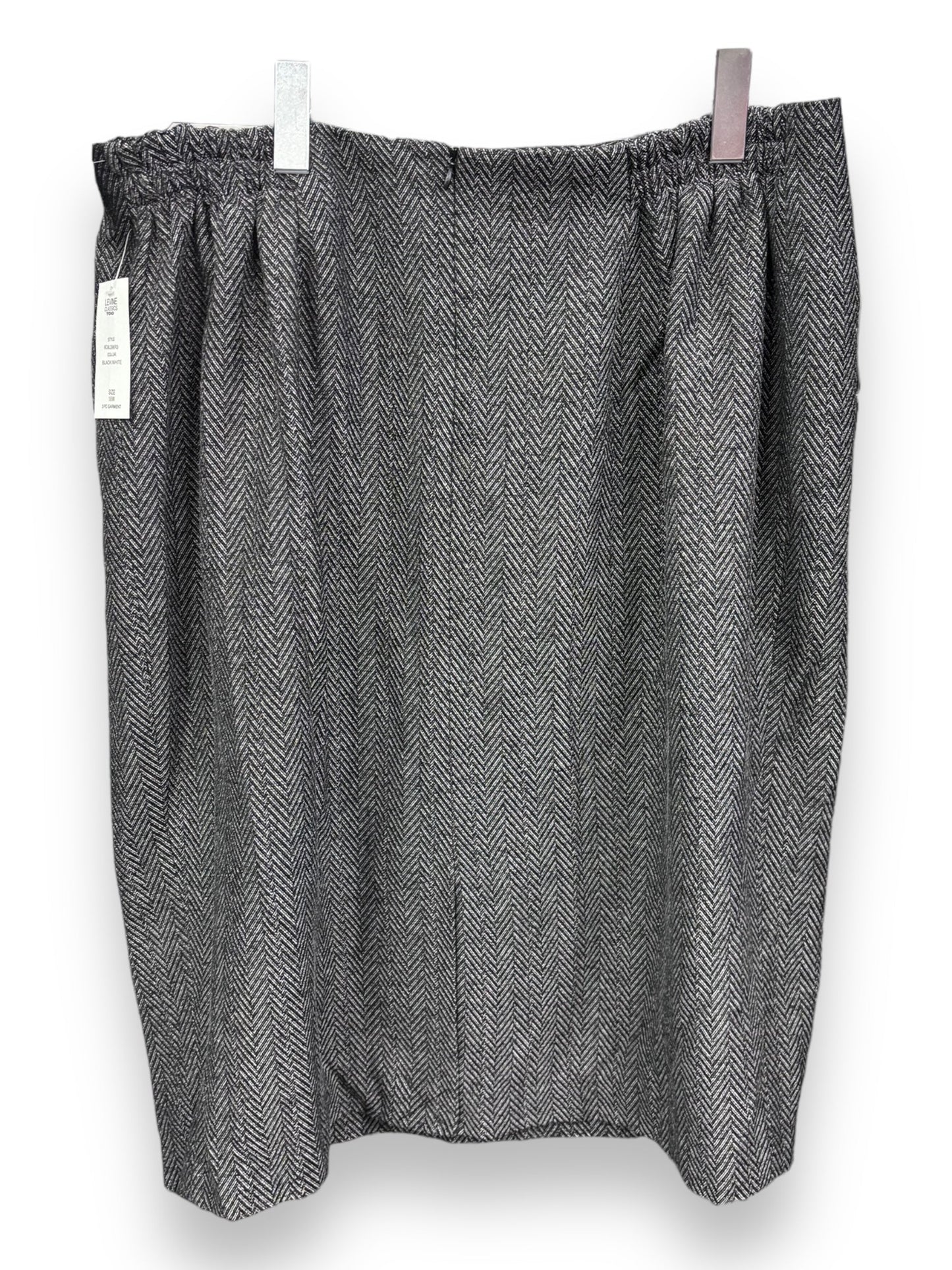 Skirt Midi By Larry Levine O Size: 2x