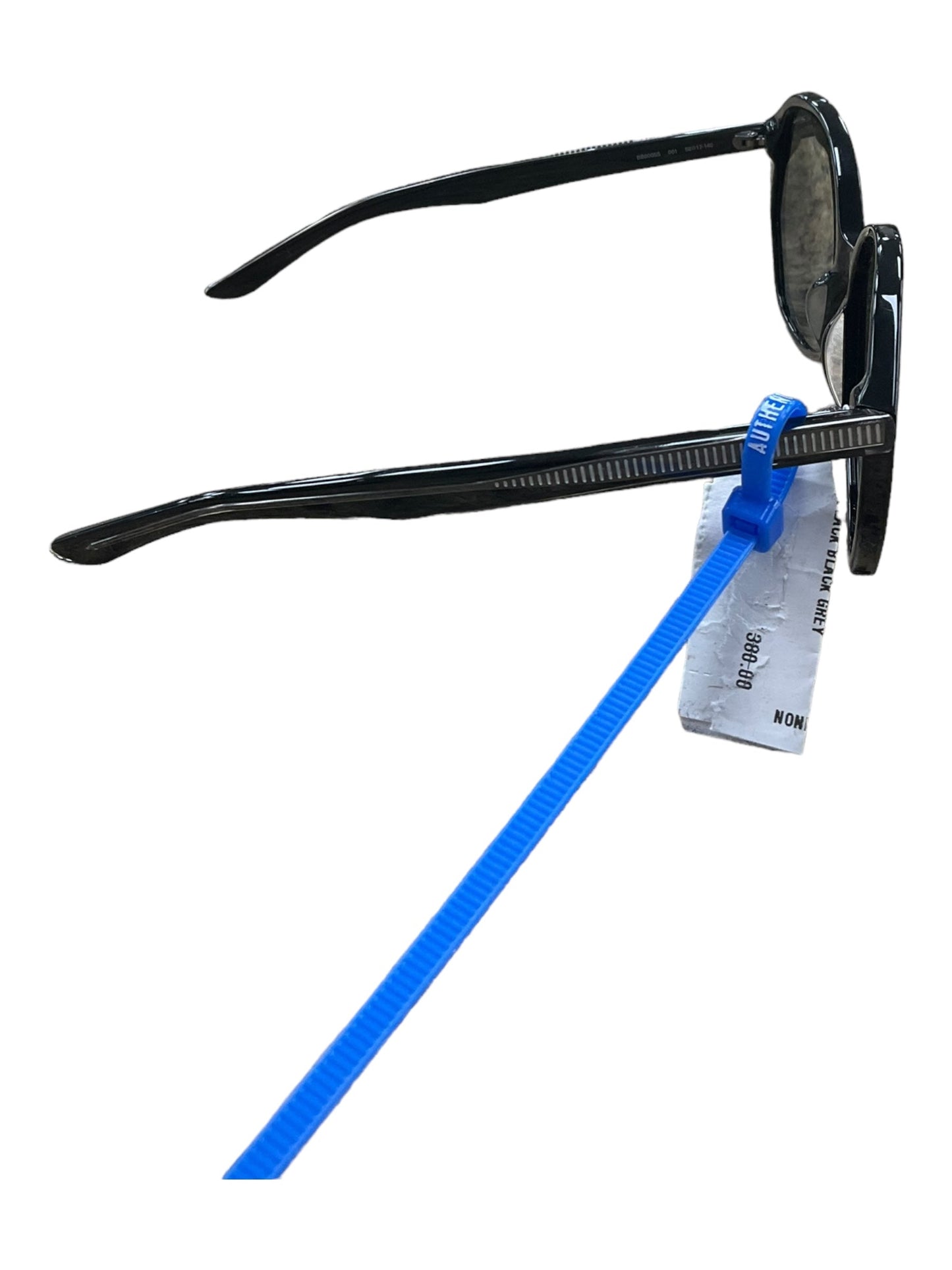 Sunglasses By Balenciaga Size: 01 Piece