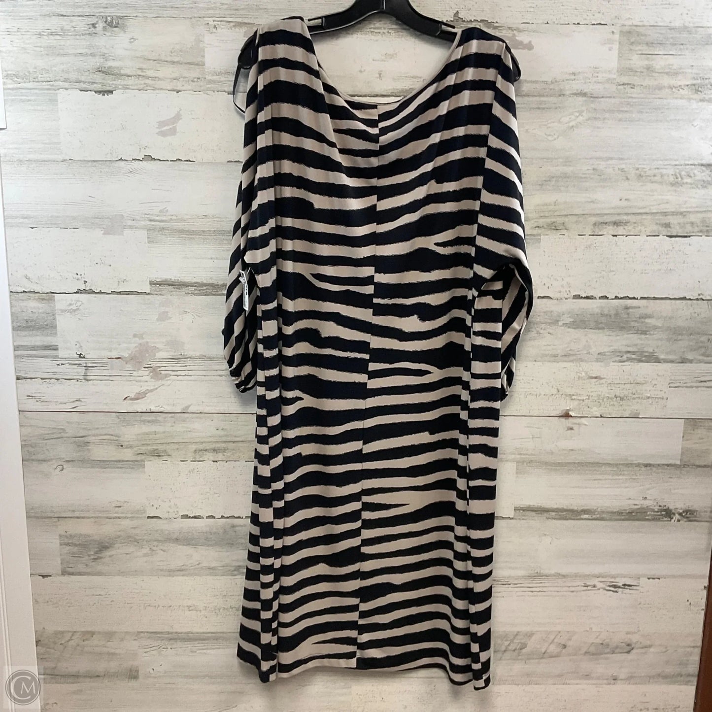 Dress Casual Short By Calvin Klein In Black & Brown, Size: 2x