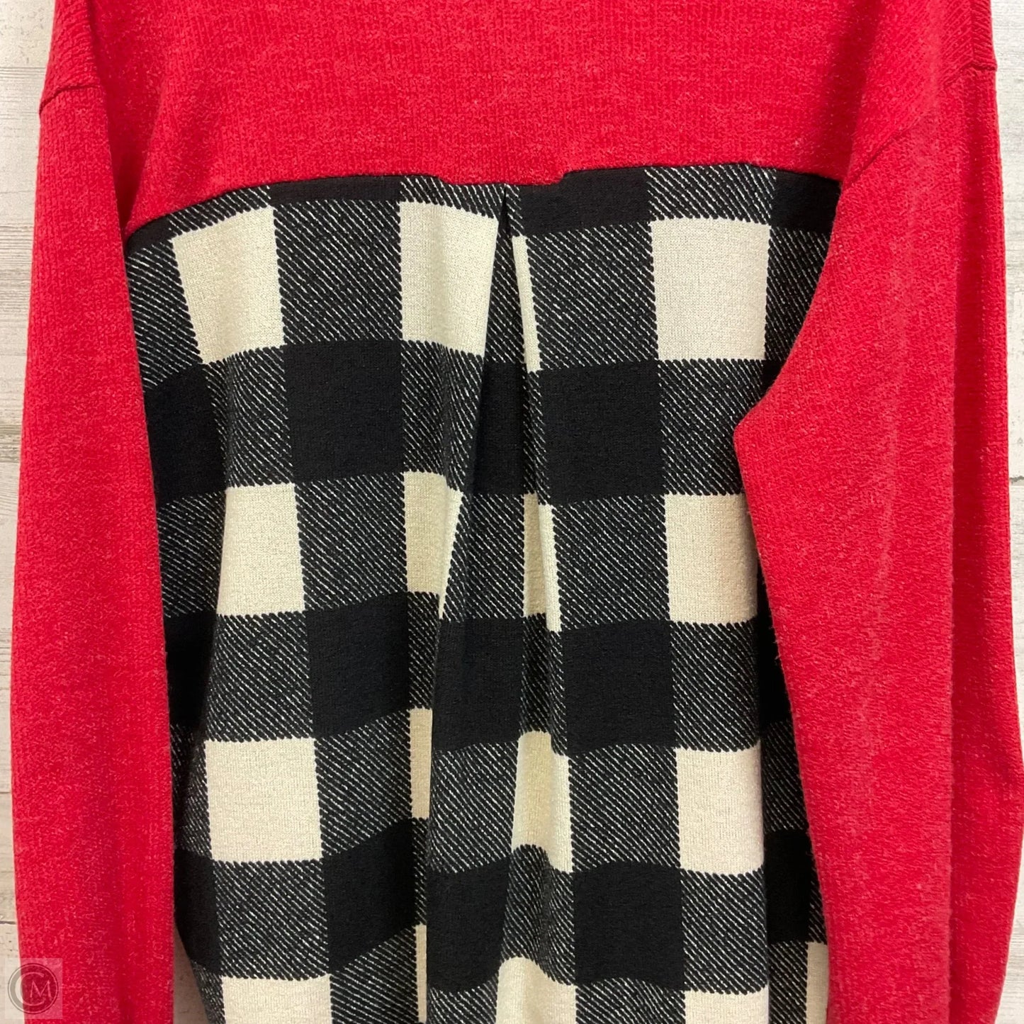 Top Long Sleeve By White Birch In Red, Size: M