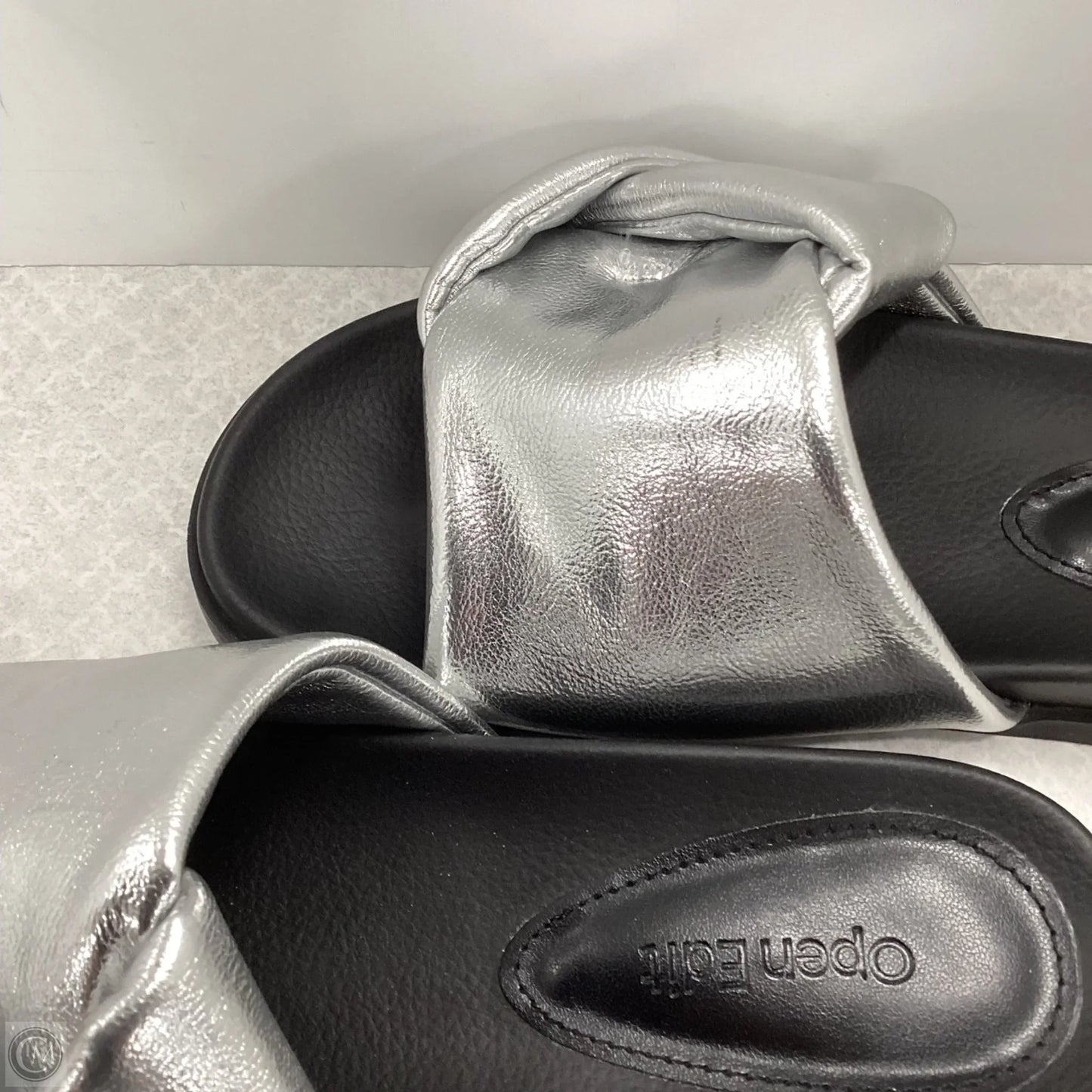 Sandals Flats By Open Edit In Silver, Size: 6