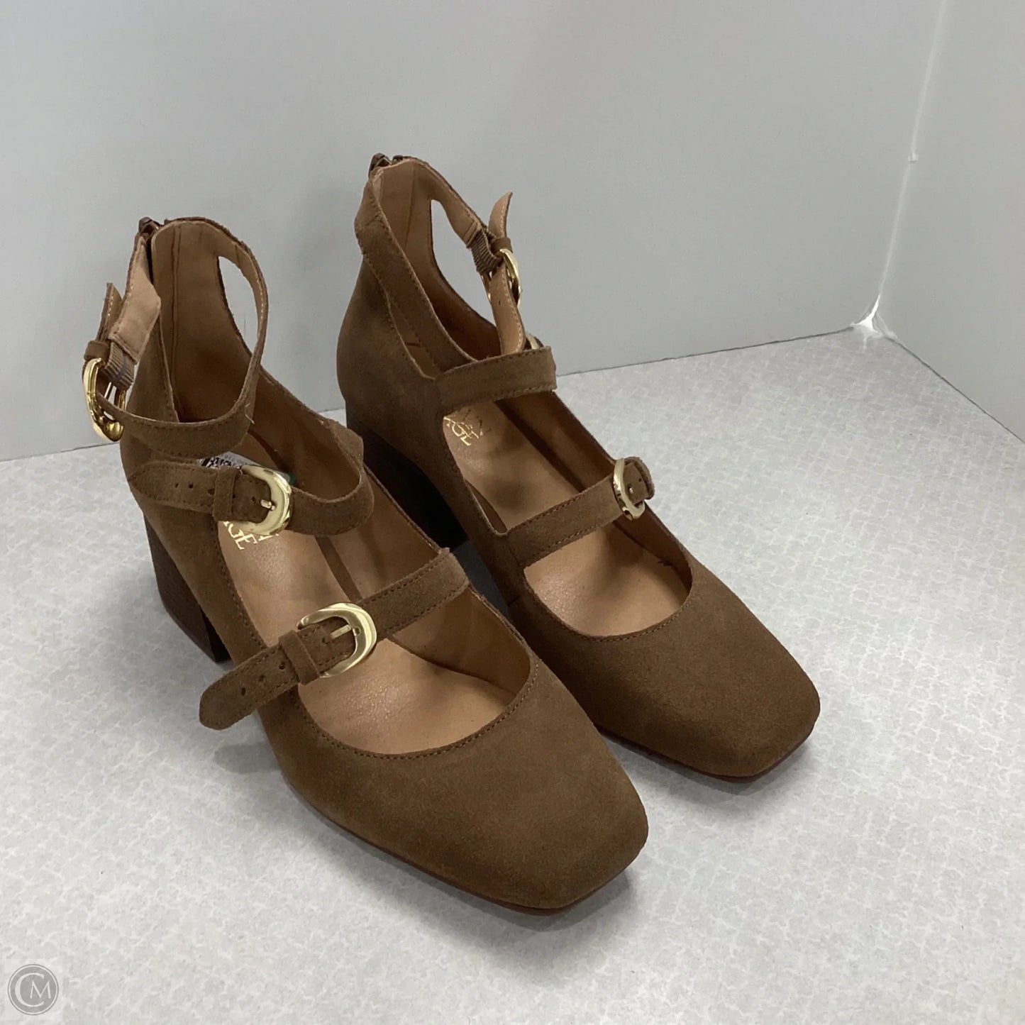 Shoes Heels Block By Crown Vintage In Brown, Size: 9
