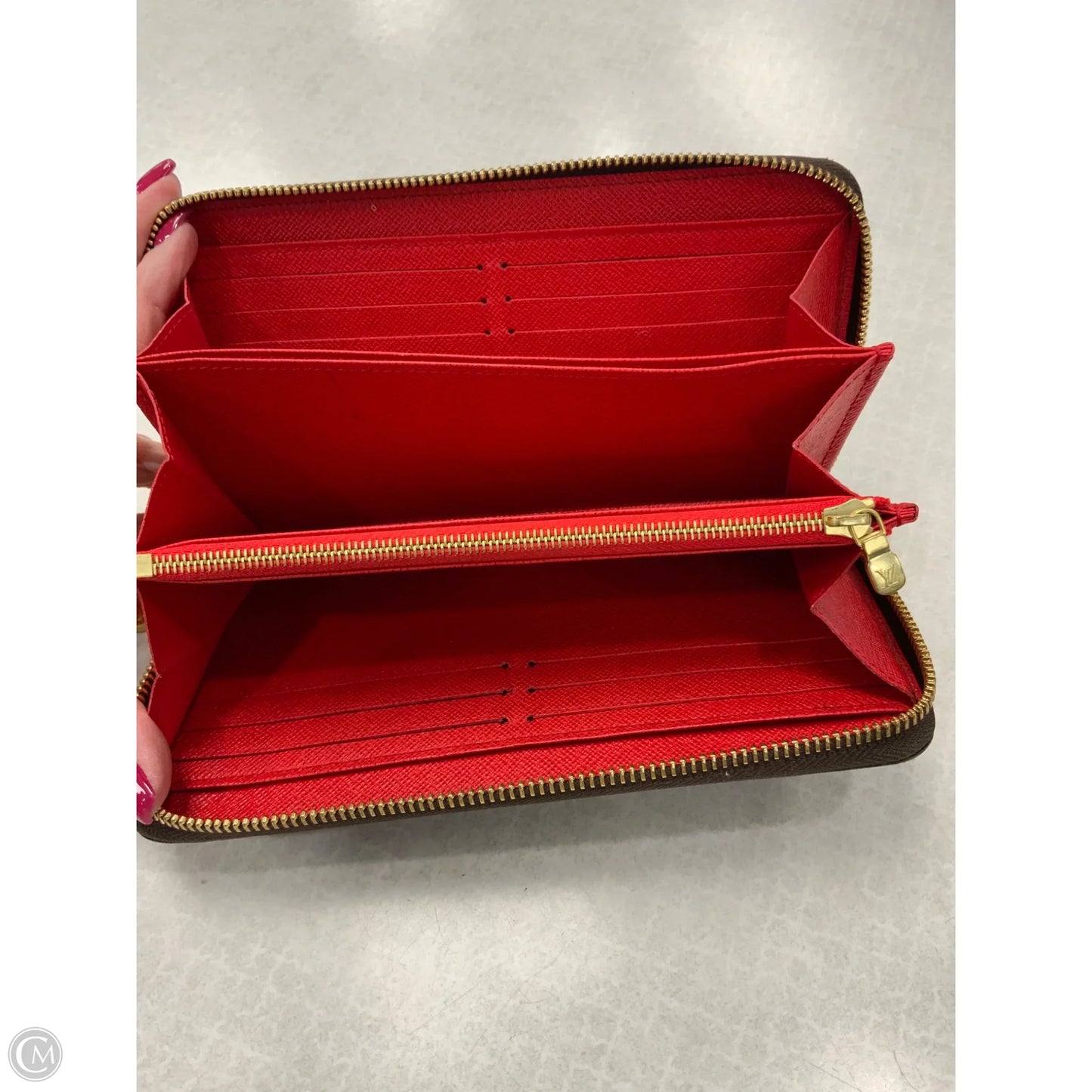 Wallet Luxury Designer By Louis Vuitton, Size: Medium