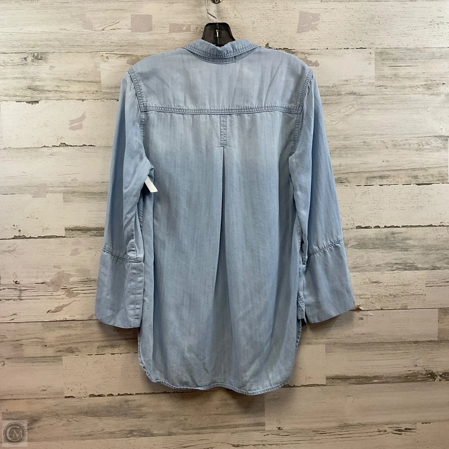 Blouse Long Sleeve By Cloth & Stone In Blue Denim, Size: M