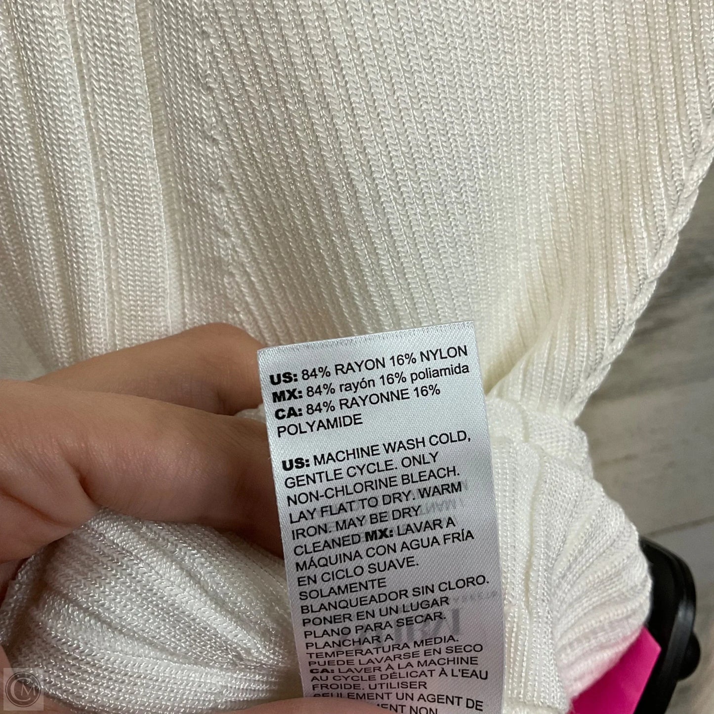 Top Long Sleeve By White House Black Market In White, Size: Xs