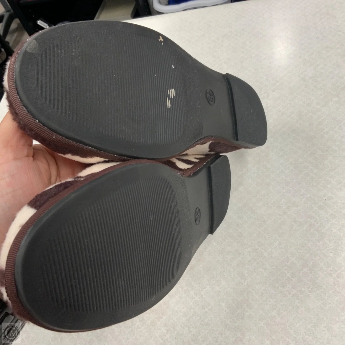 Shoes Flats By Universal Thread In Brown & Cream, Size: 8.5