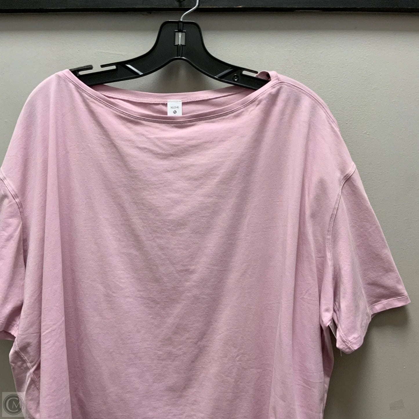 Athletic Top Short Sleeve By Hey Nuts In Pink, Size: Xl