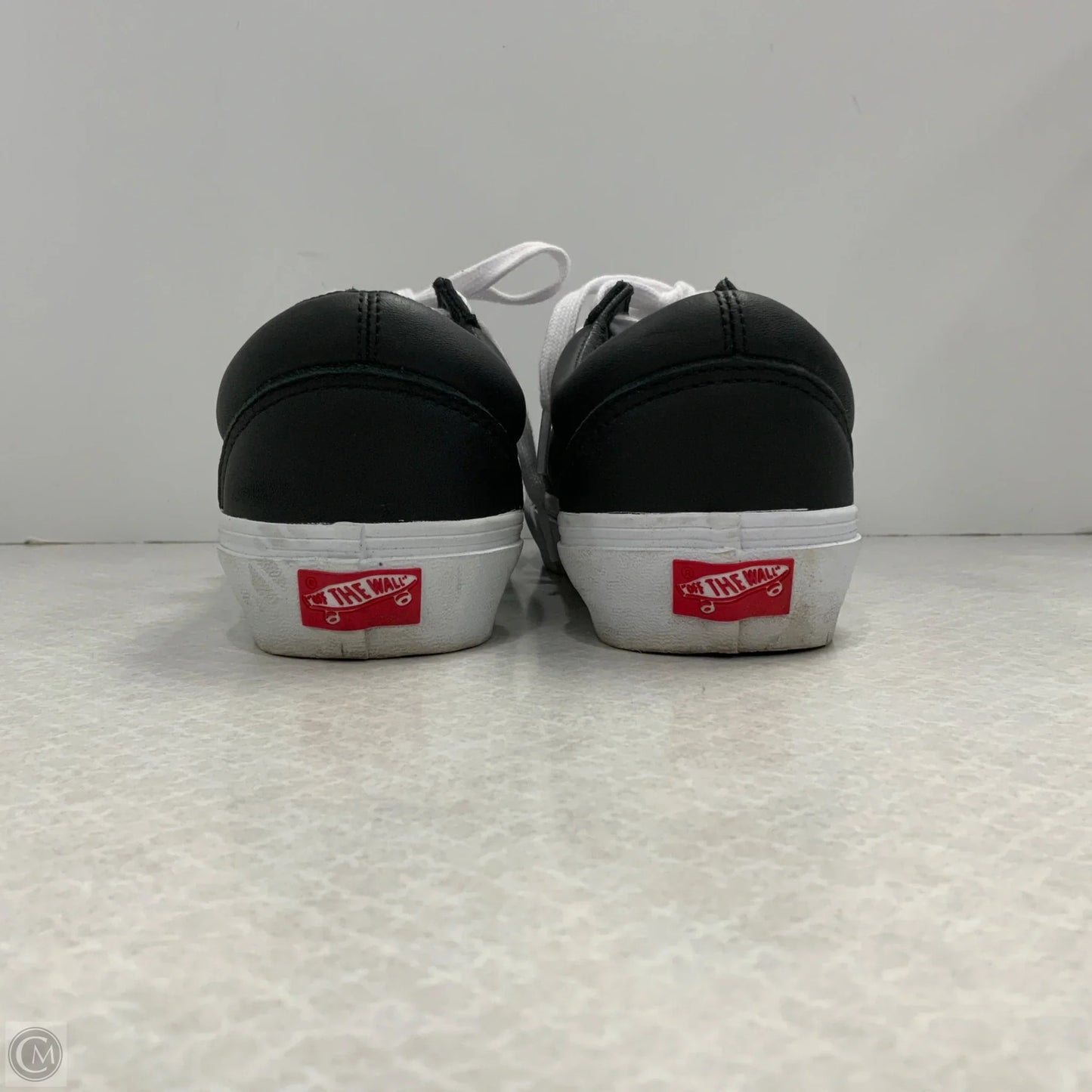 Shoes Sneakers By Vans In Black, Size: 6.5