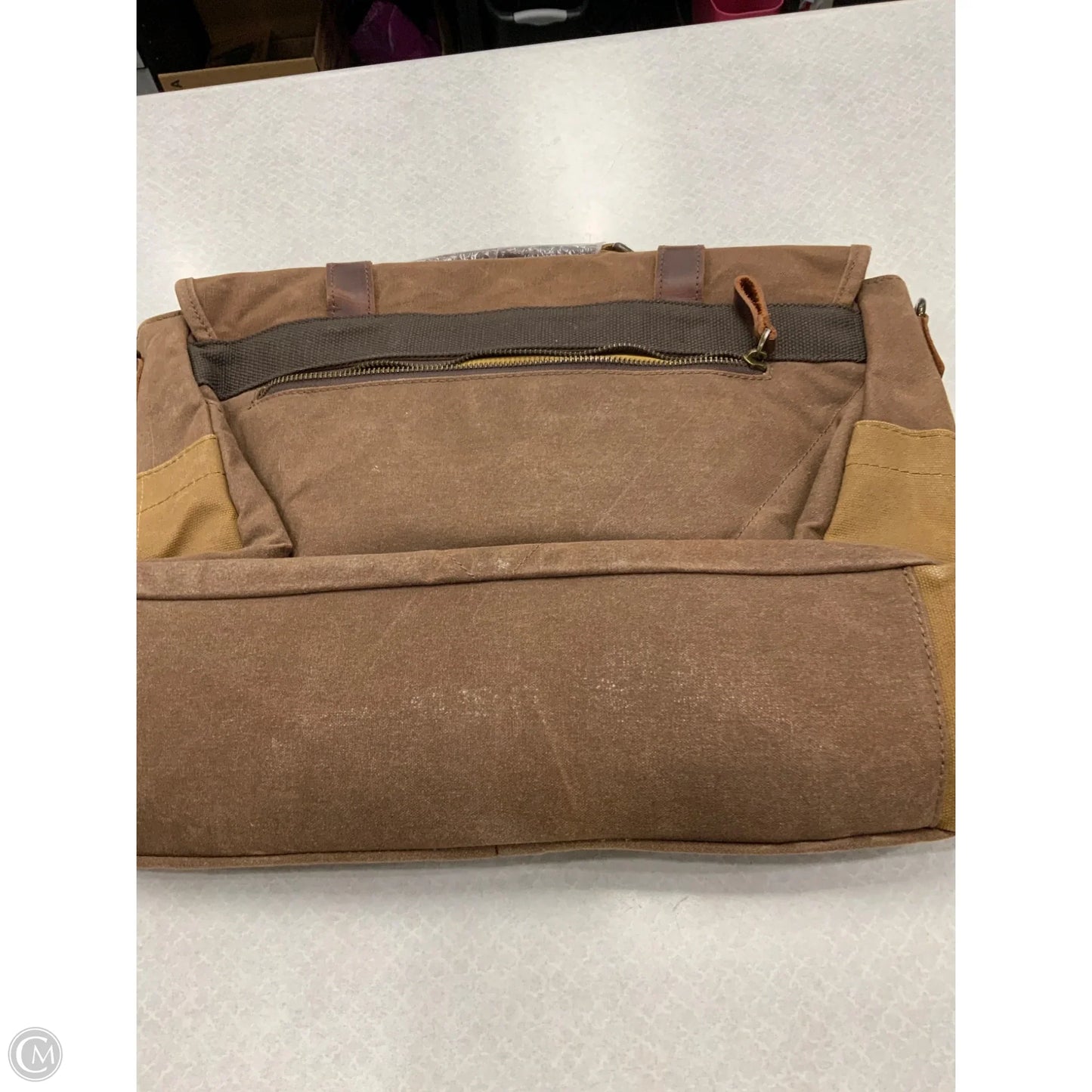 Tote By newhy, Size: Large
