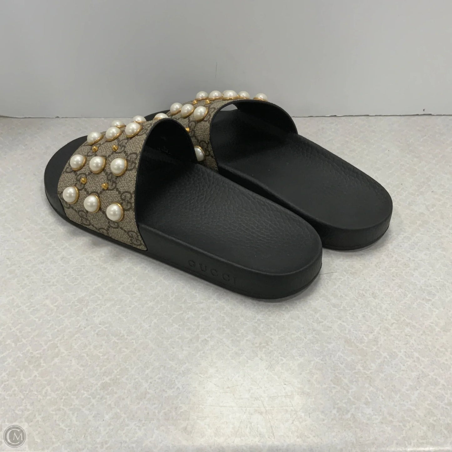 Shoes Luxury Designer By Gucci In Brown, Size: 9