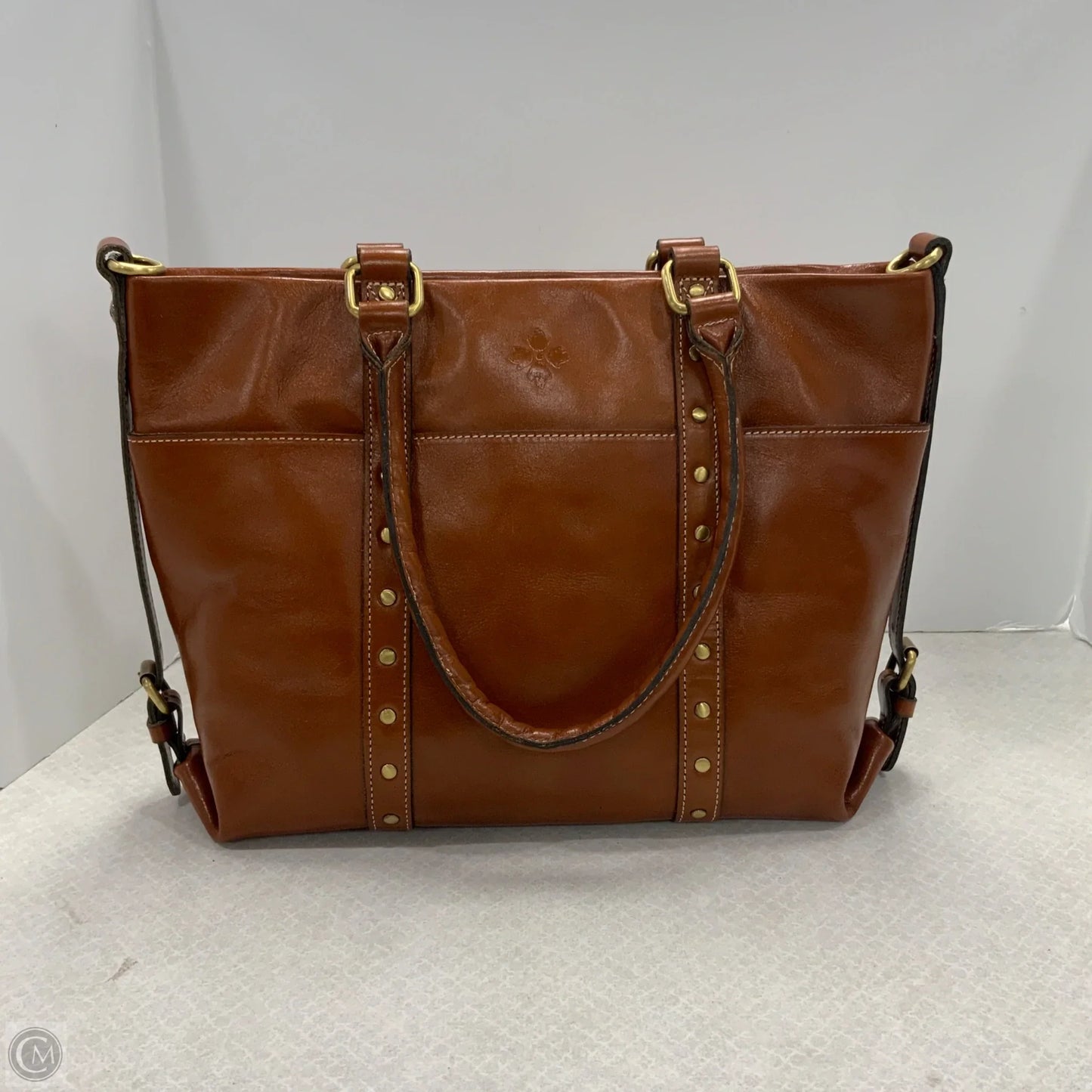 Handbag Designer By Patricia Nash