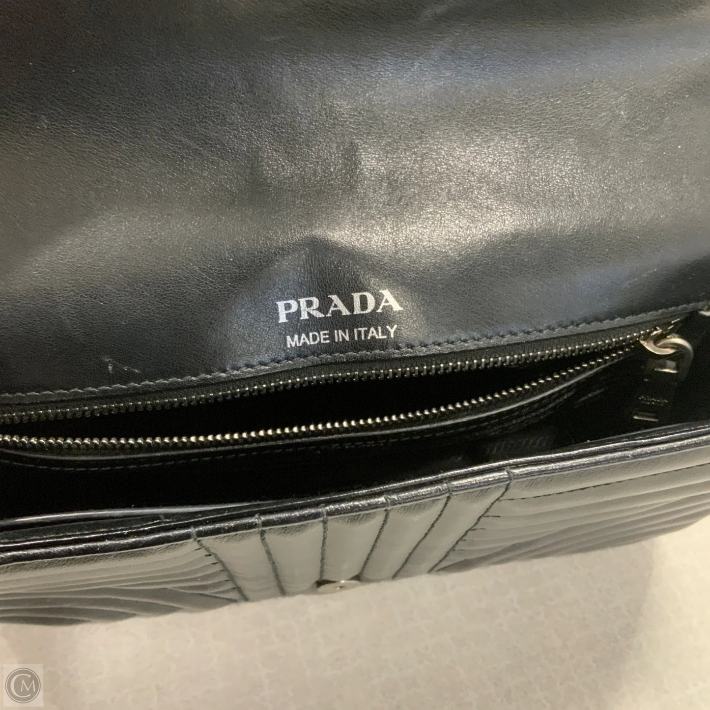 Handbag Luxury Designer By Prada, Size: Medium