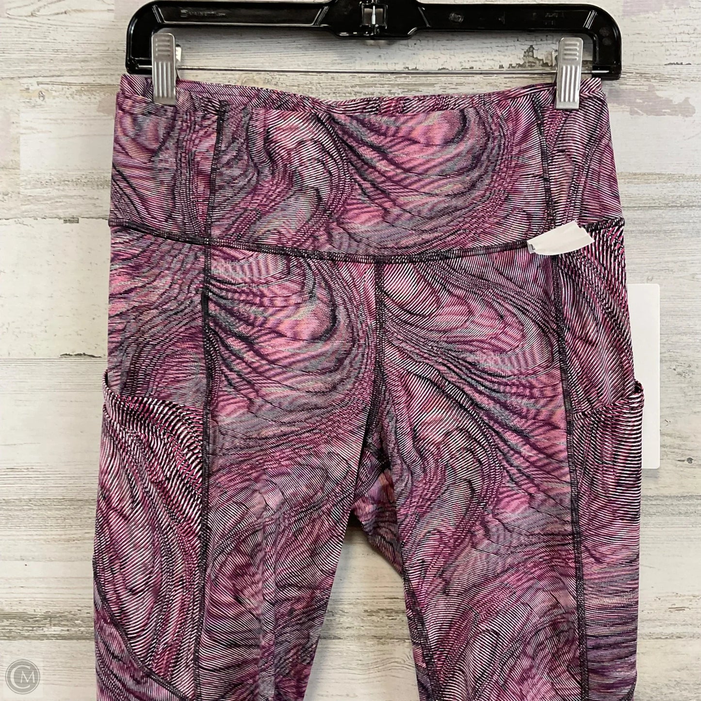 Athletic Leggings Capris By Lululemon In Pink & Purple, Size: M