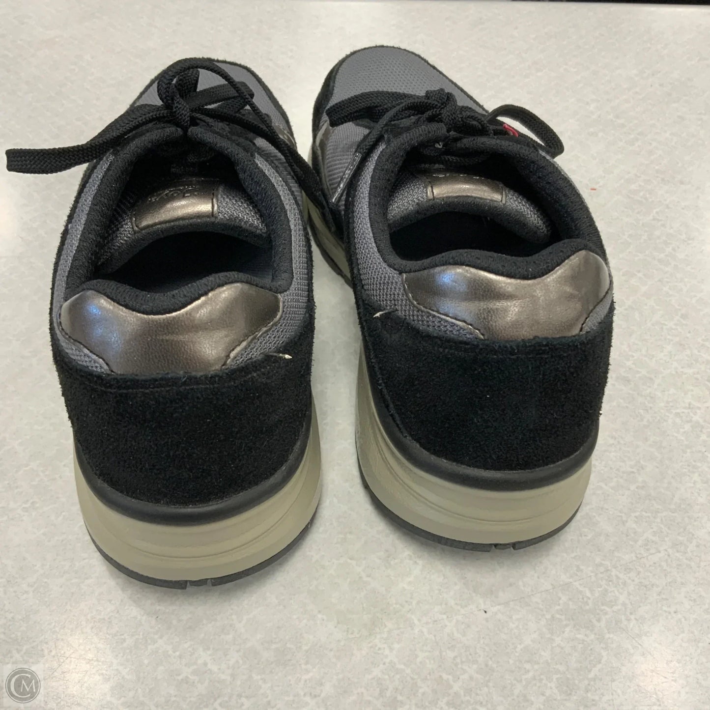 Shoes Athletic By joya In Black & Grey, Size: 8.5