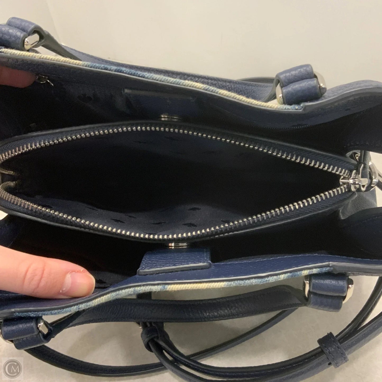 Handbag Designer By Kate Spade, Size: Medium