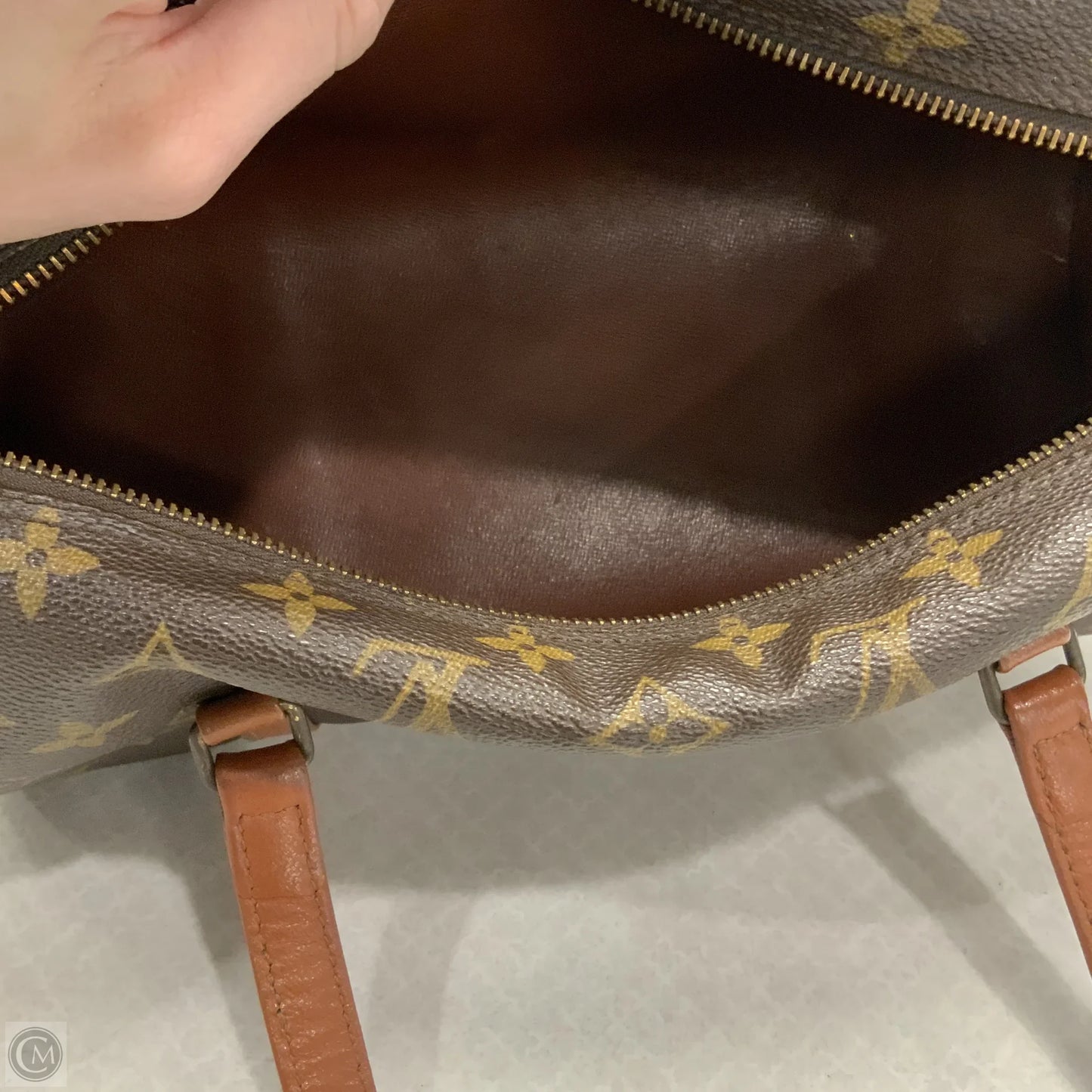 Handbag Luxury Designer By Louis Vuitton, Size: Small